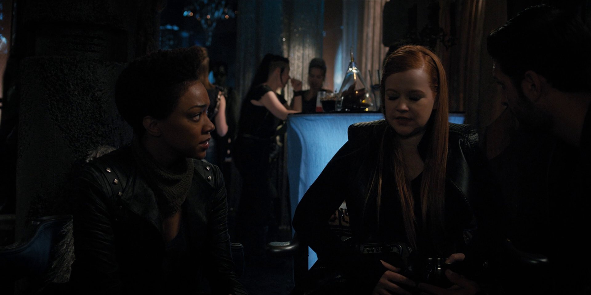 extant_StarTrekDiscovery_1x15-WillYouTakeMyHand_2920.jpg