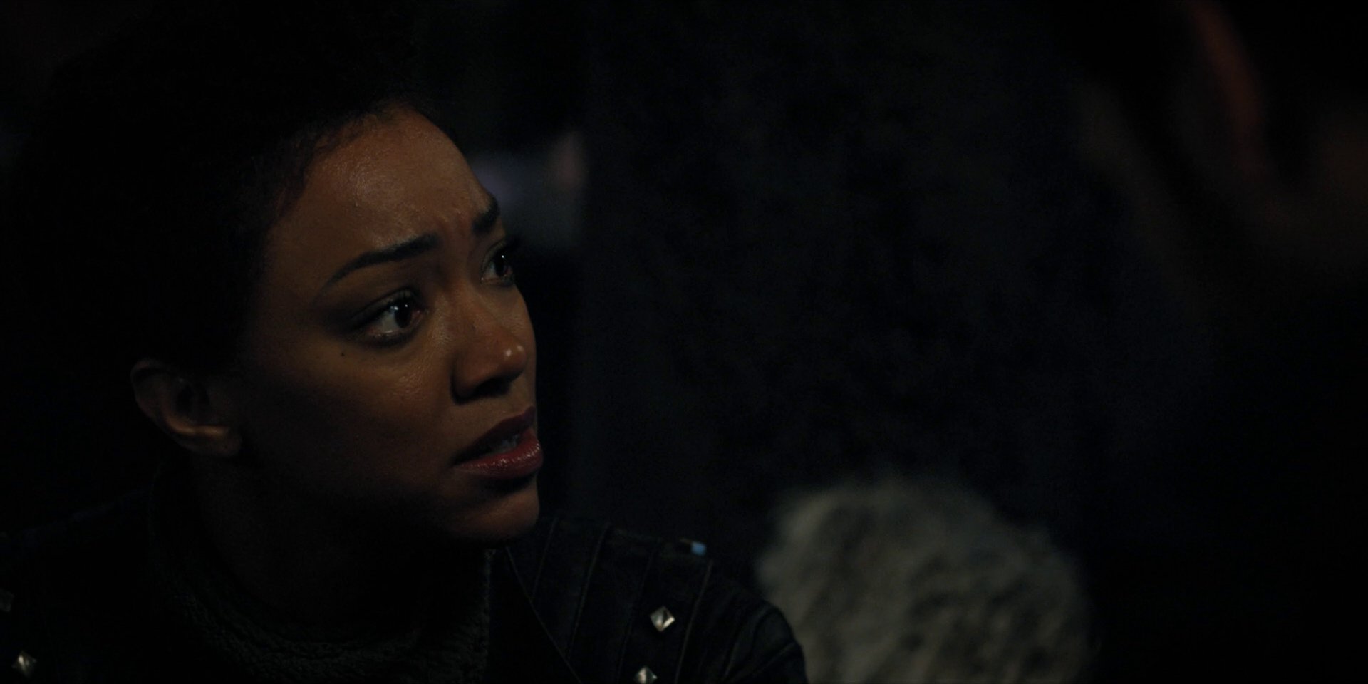 extant_StarTrekDiscovery_1x15-WillYouTakeMyHand_2937.jpg