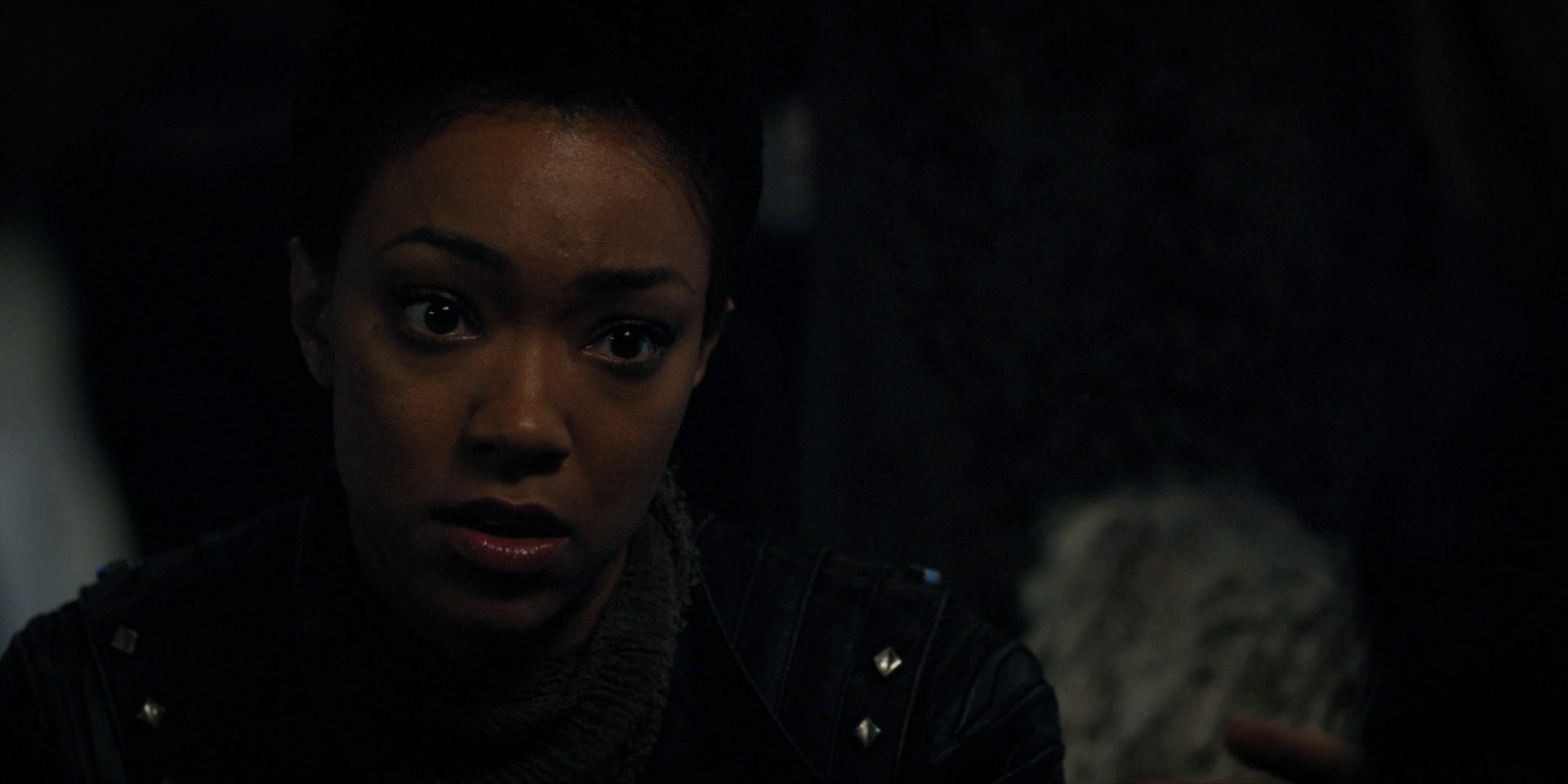 extant_StarTrekDiscovery_1x15-WillYouTakeMyHand_2942.jpg