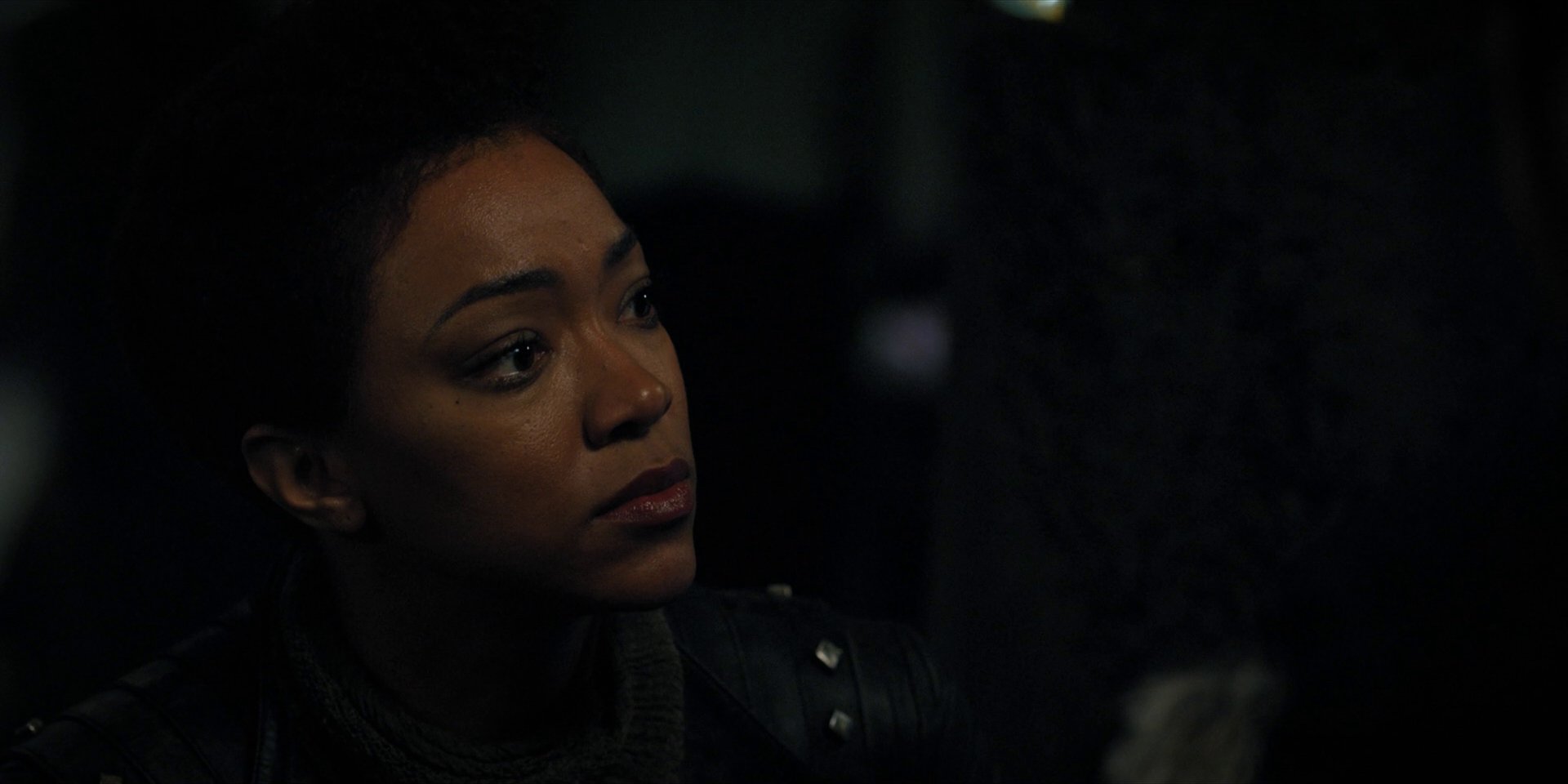 extant_StarTrekDiscovery_1x15-WillYouTakeMyHand_2950.jpg