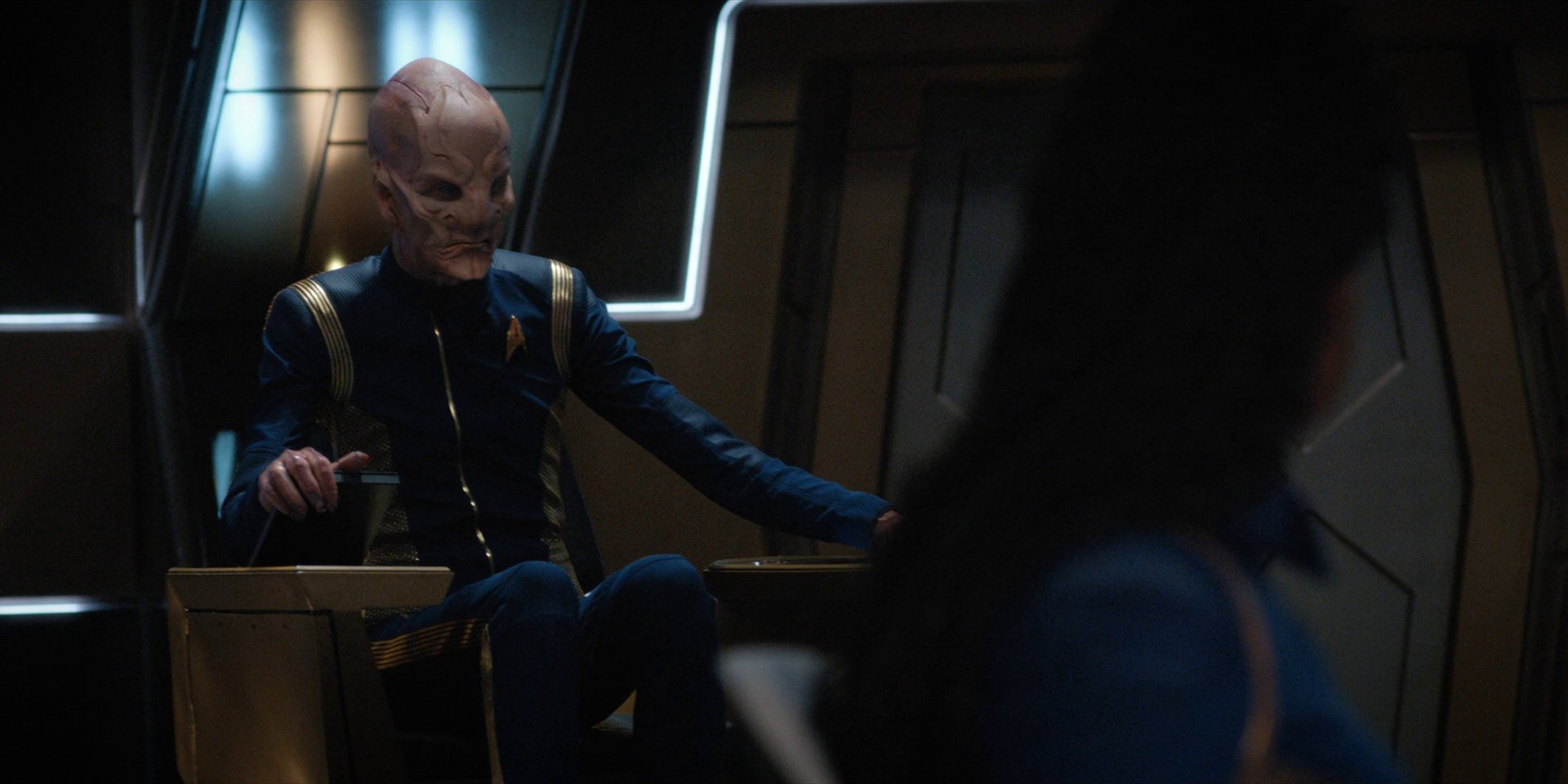 extant_StarTrekDiscovery_1x15-WillYouTakeMyHand_3002.jpg