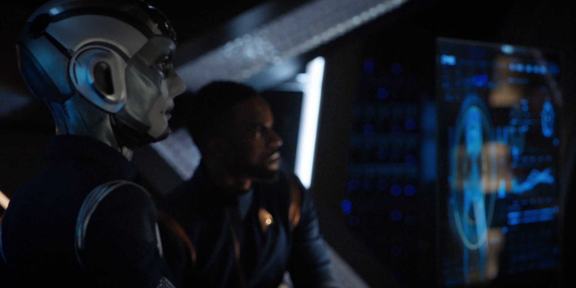 extant_StarTrekDiscovery_1x15-WillYouTakeMyHand_3134.jpg