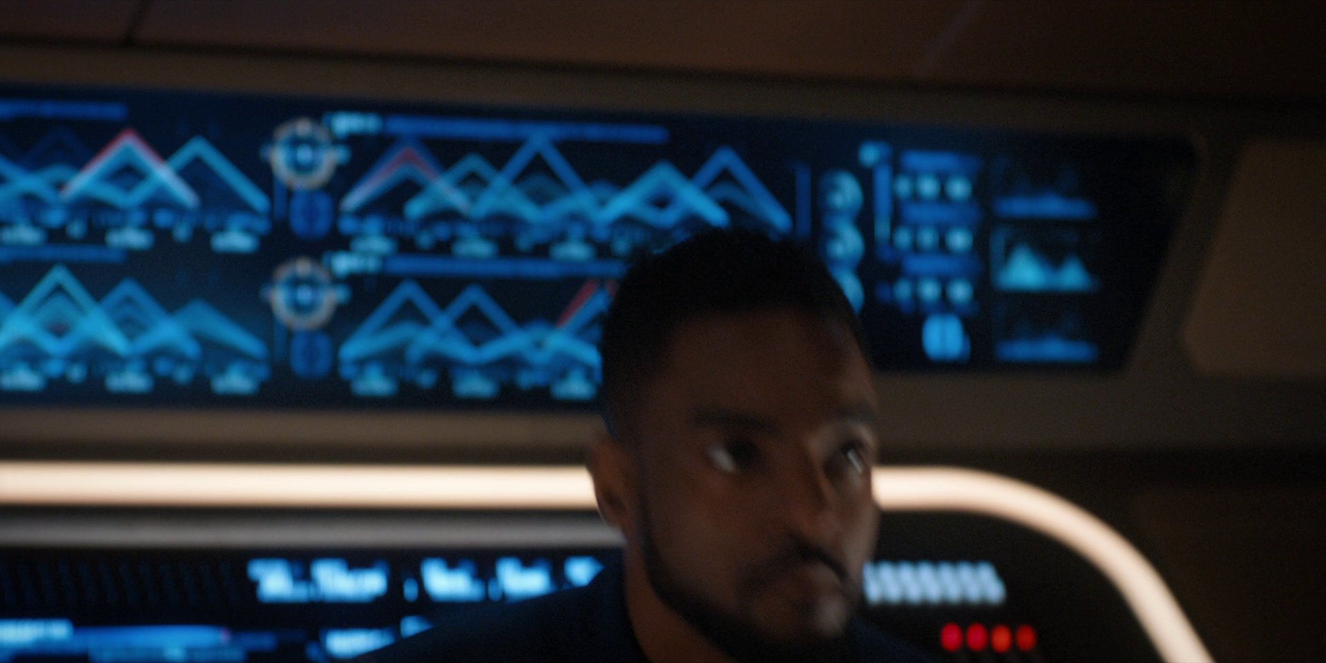 extant_StarTrekDiscovery_1x15-WillYouTakeMyHand_3195.jpg
