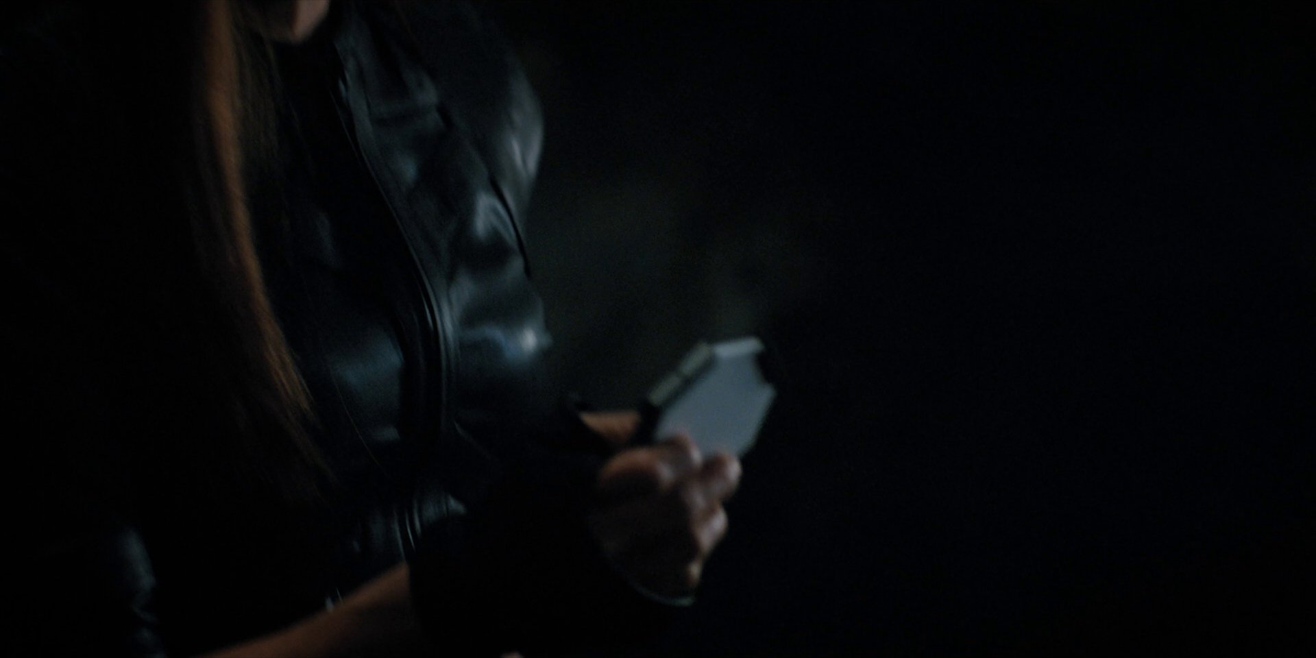 extant_StarTrekDiscovery_1x15-WillYouTakeMyHand_3250.jpg
