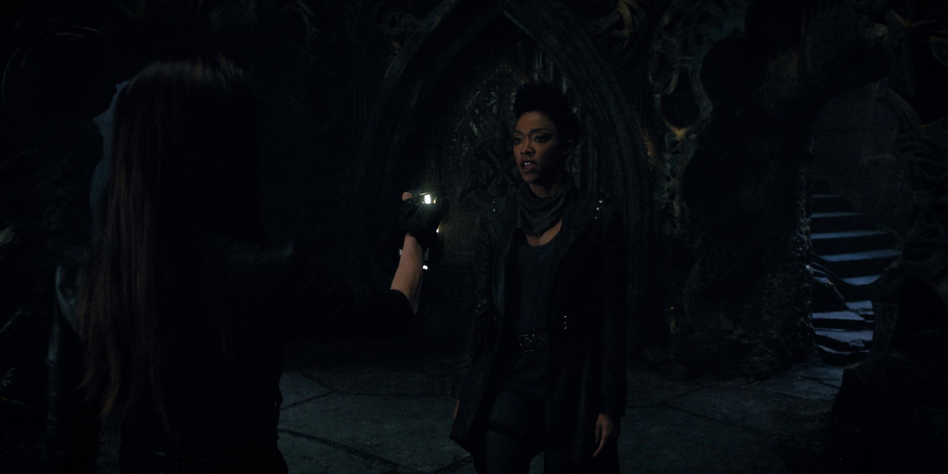 extant_StarTrekDiscovery_1x15-WillYouTakeMyHand_3368.jpg