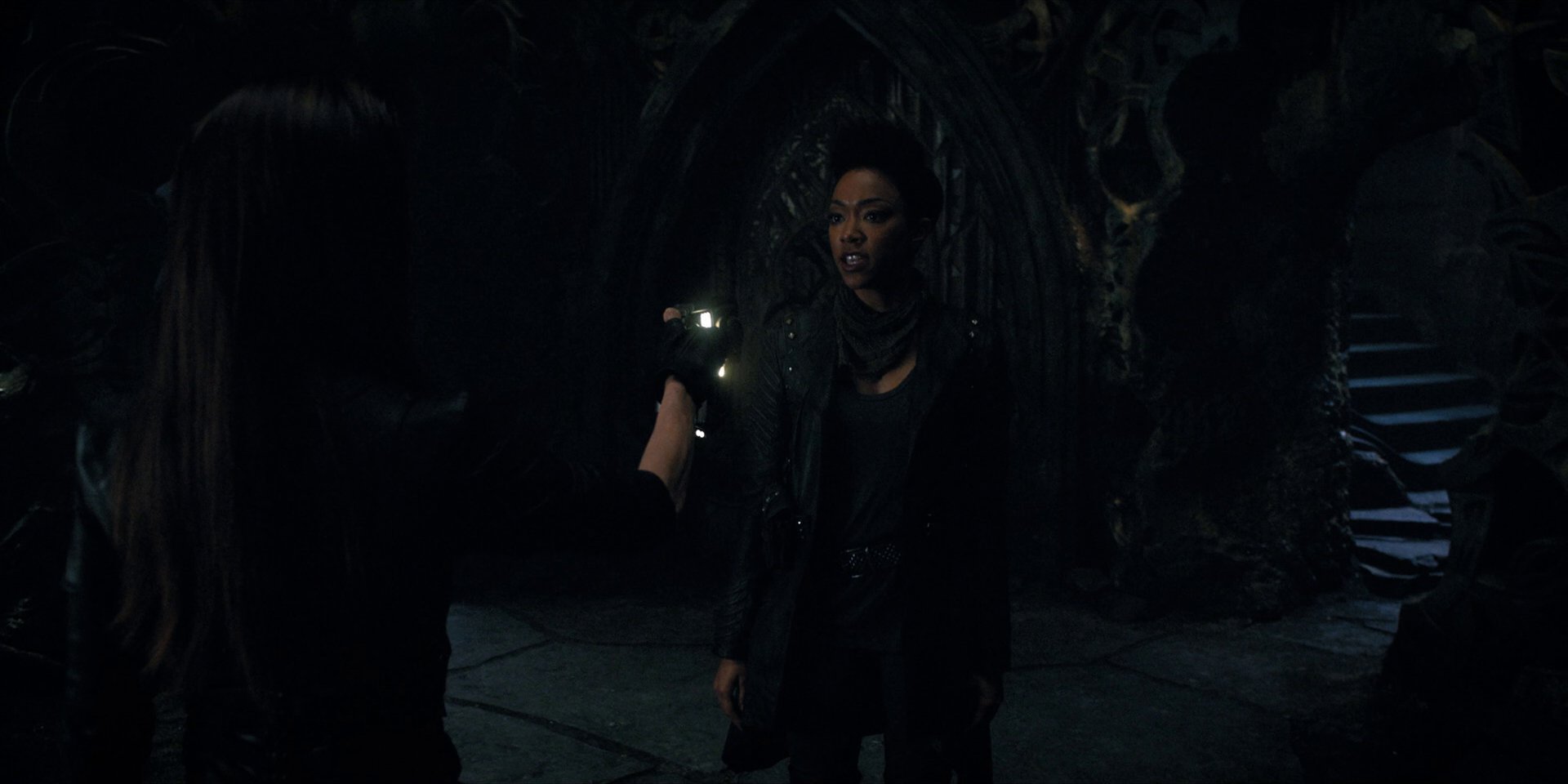 extant_StarTrekDiscovery_1x15-WillYouTakeMyHand_3369.jpg