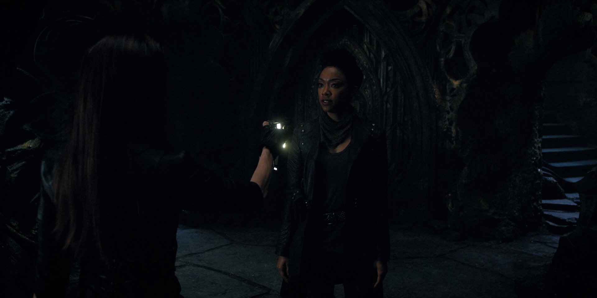 extant_StarTrekDiscovery_1x15-WillYouTakeMyHand_3372.jpg