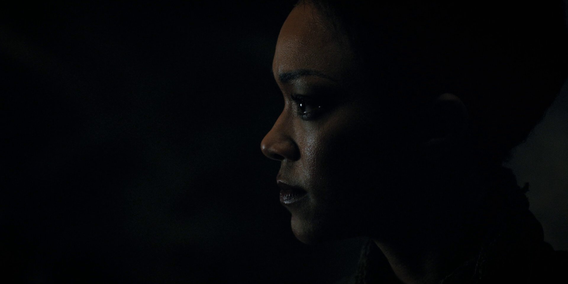 extant_StarTrekDiscovery_1x15-WillYouTakeMyHand_3415.jpg