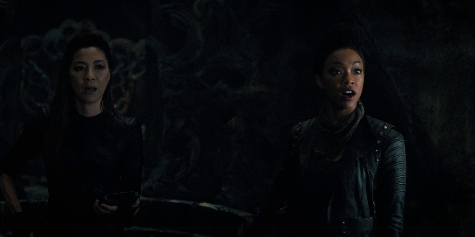 extant_StarTrekDiscovery_1x15-WillYouTakeMyHand_3468.jpg