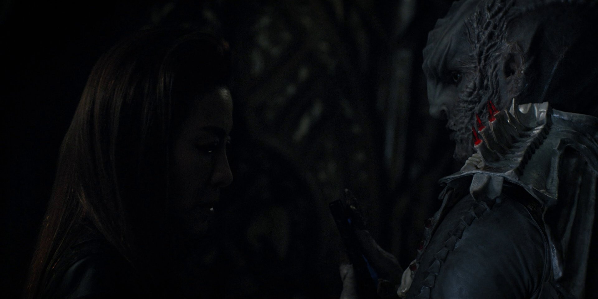 extant_StarTrekDiscovery_1x15-WillYouTakeMyHand_3510.jpg