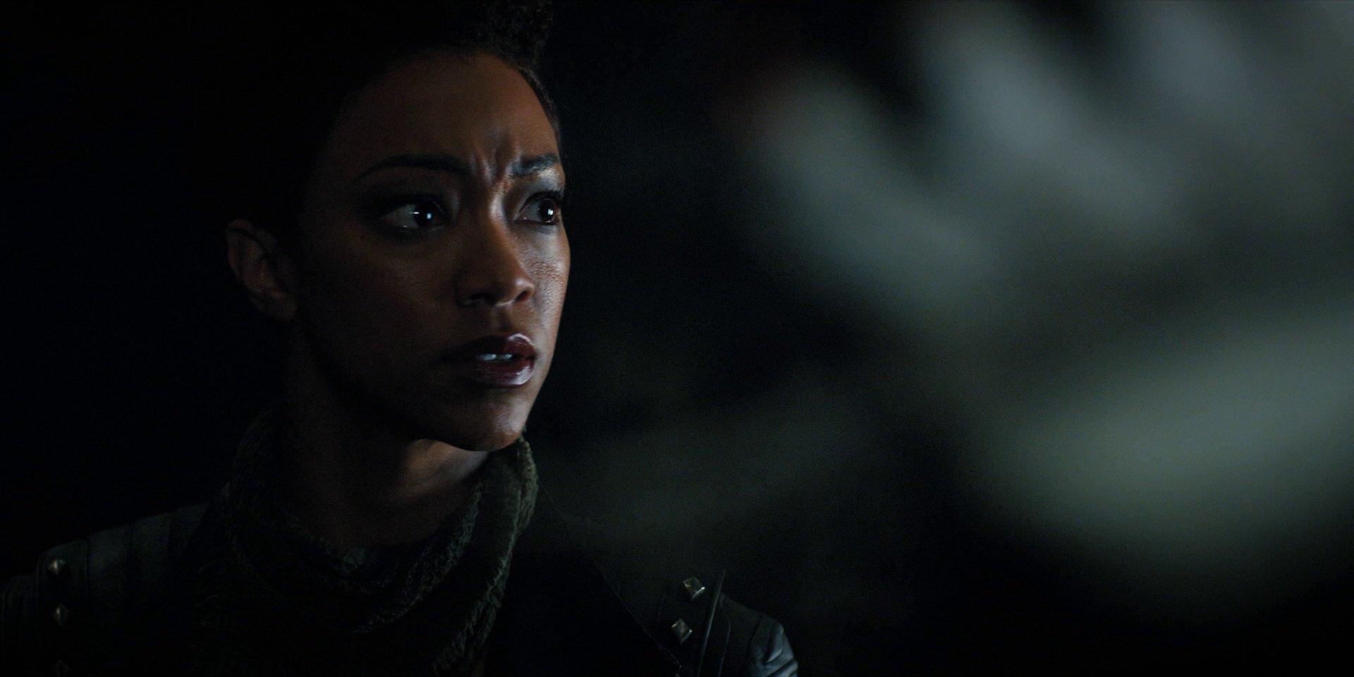 extant_StarTrekDiscovery_1x15-WillYouTakeMyHand_3544.jpg