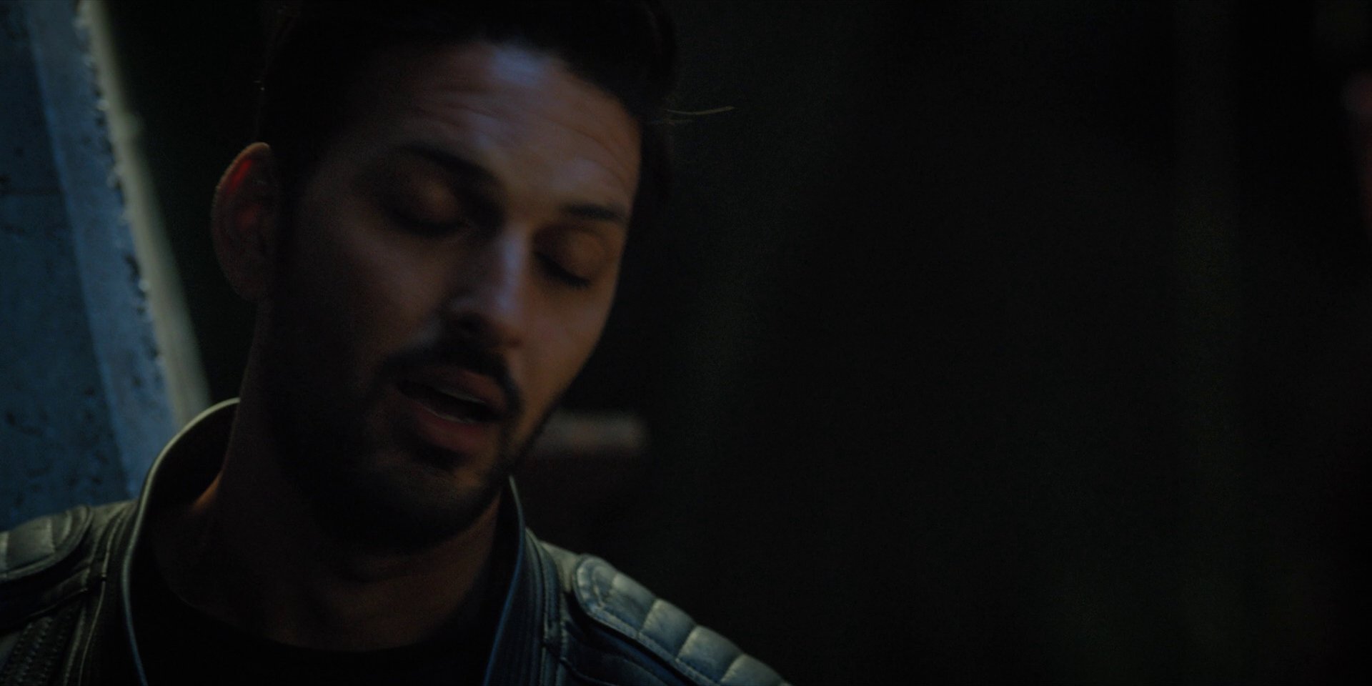 extant_StarTrekDiscovery_1x15-WillYouTakeMyHand_3724.jpg
