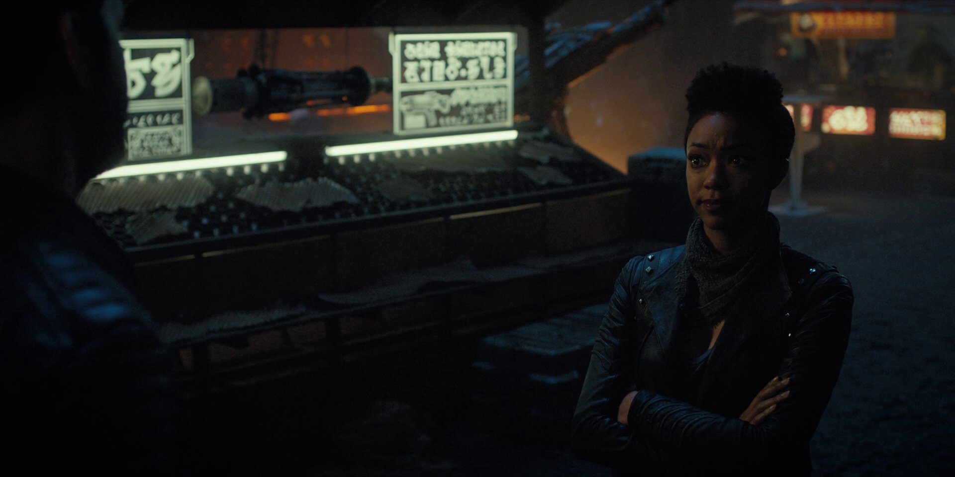 extant_StarTrekDiscovery_1x15-WillYouTakeMyHand_3745.jpg