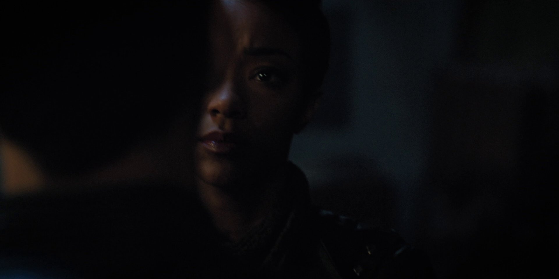 extant_StarTrekDiscovery_1x15-WillYouTakeMyHand_3790.jpg