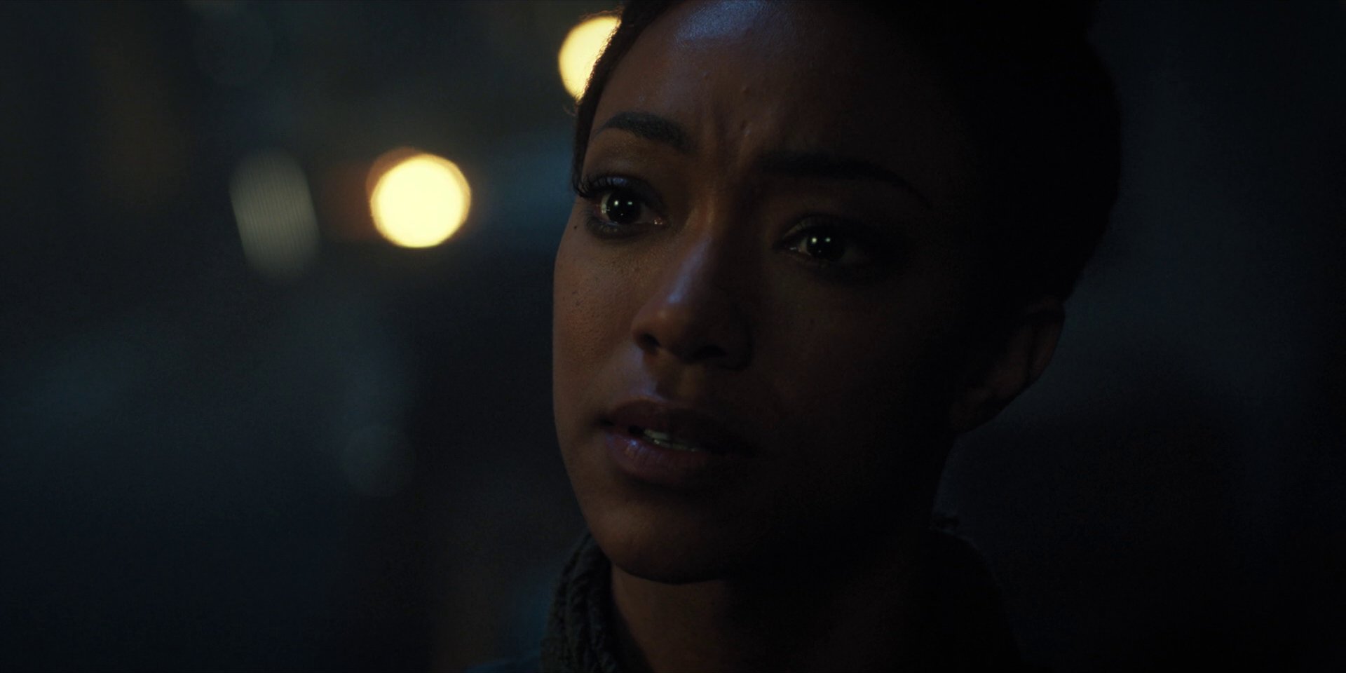 extant_StarTrekDiscovery_1x15-WillYouTakeMyHand_3890.jpg