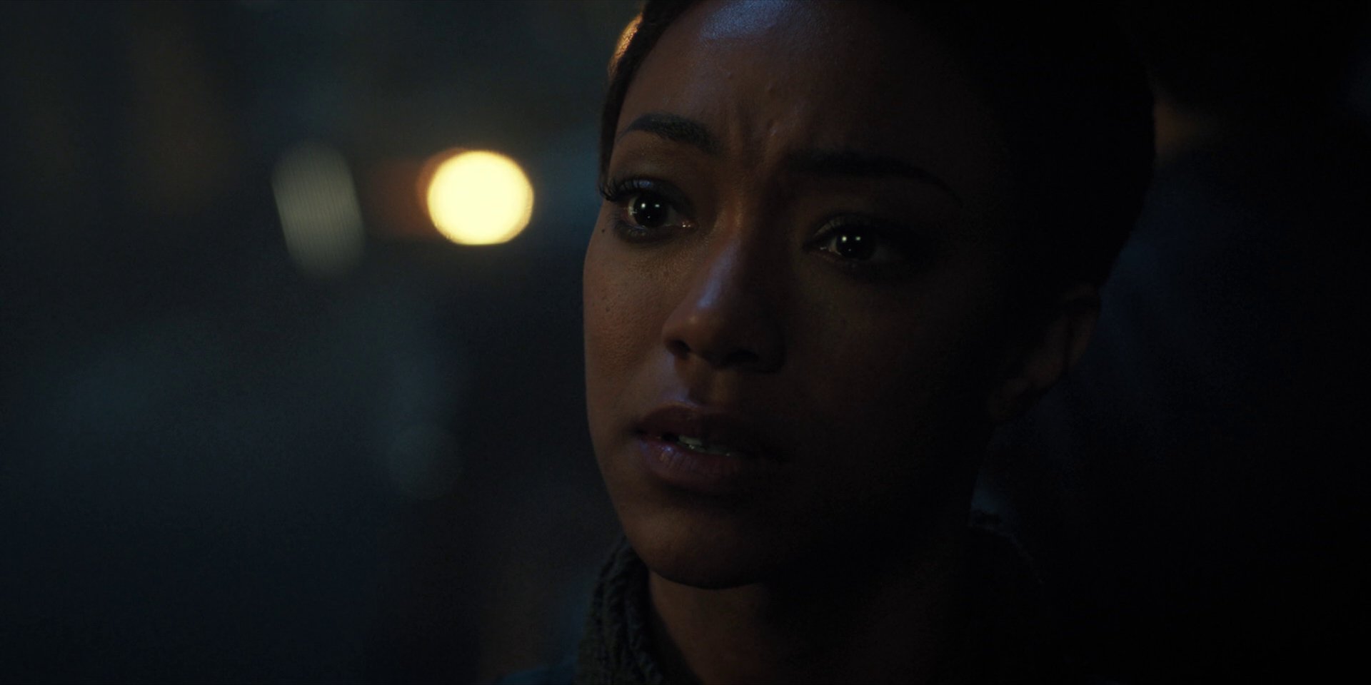 extant_StarTrekDiscovery_1x15-WillYouTakeMyHand_3891.jpg