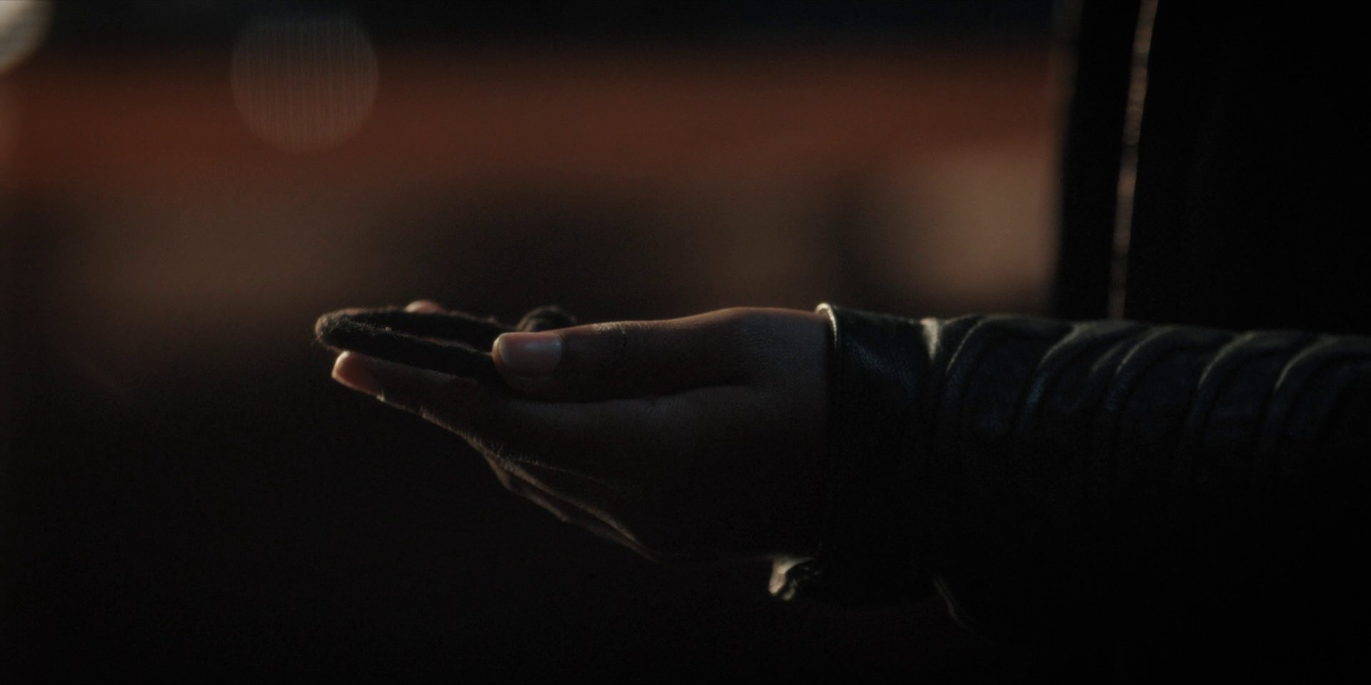 extant_StarTrekDiscovery_1x15-WillYouTakeMyHand_3902.jpg