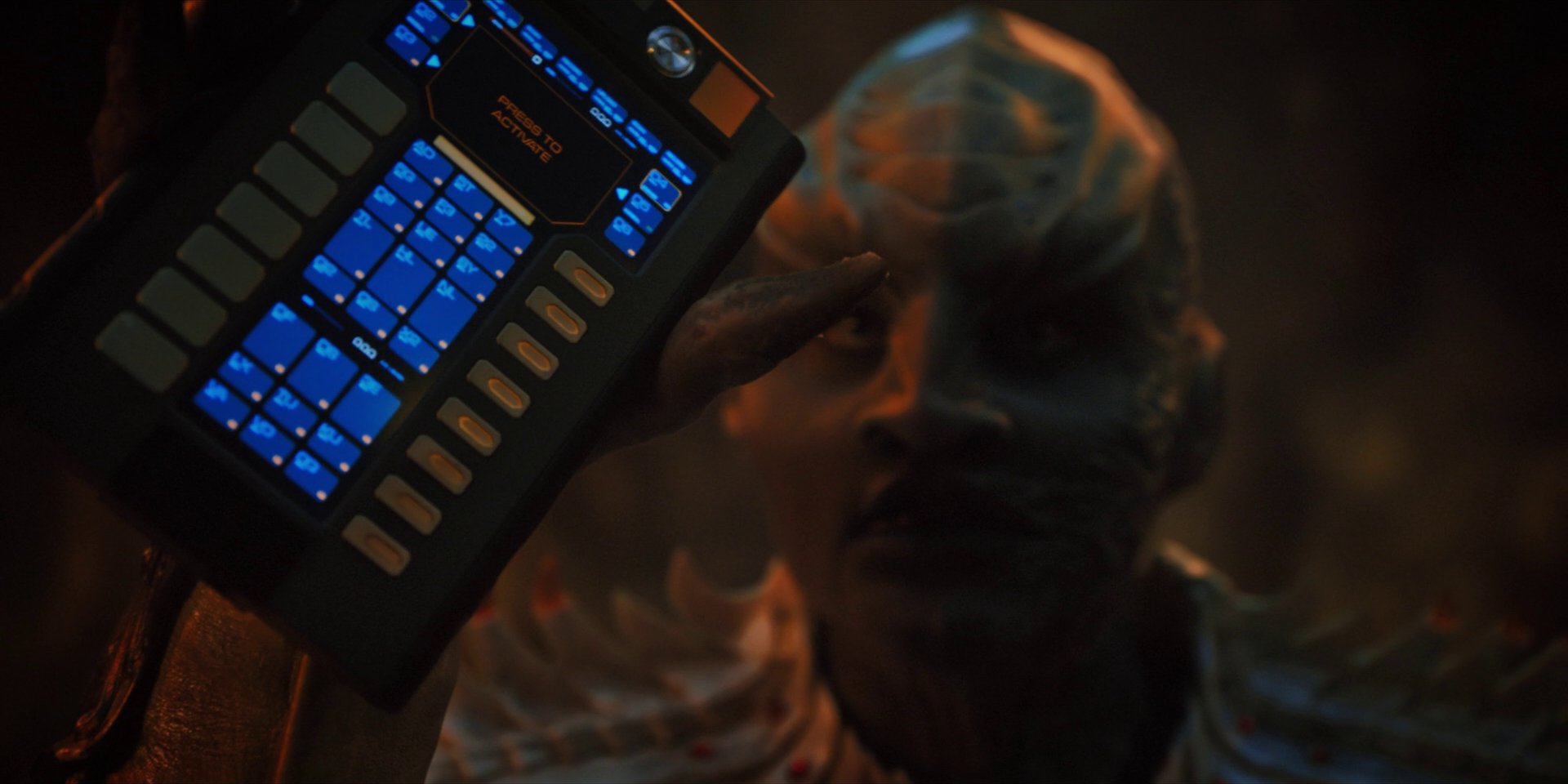 extant_StarTrekDiscovery_1x15-WillYouTakeMyHand_4043.jpg
