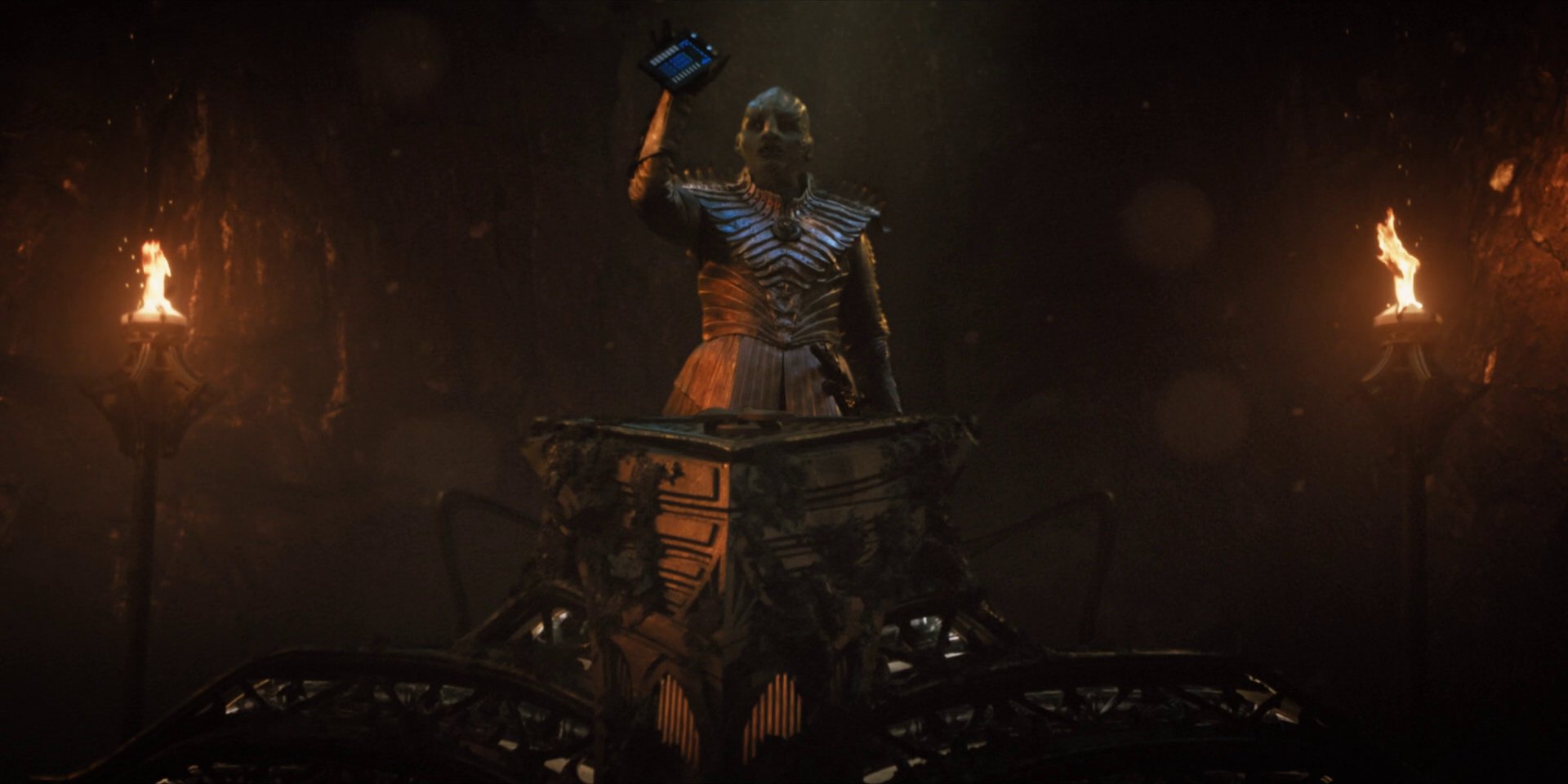 extant_StarTrekDiscovery_1x15-WillYouTakeMyHand_4051.jpg