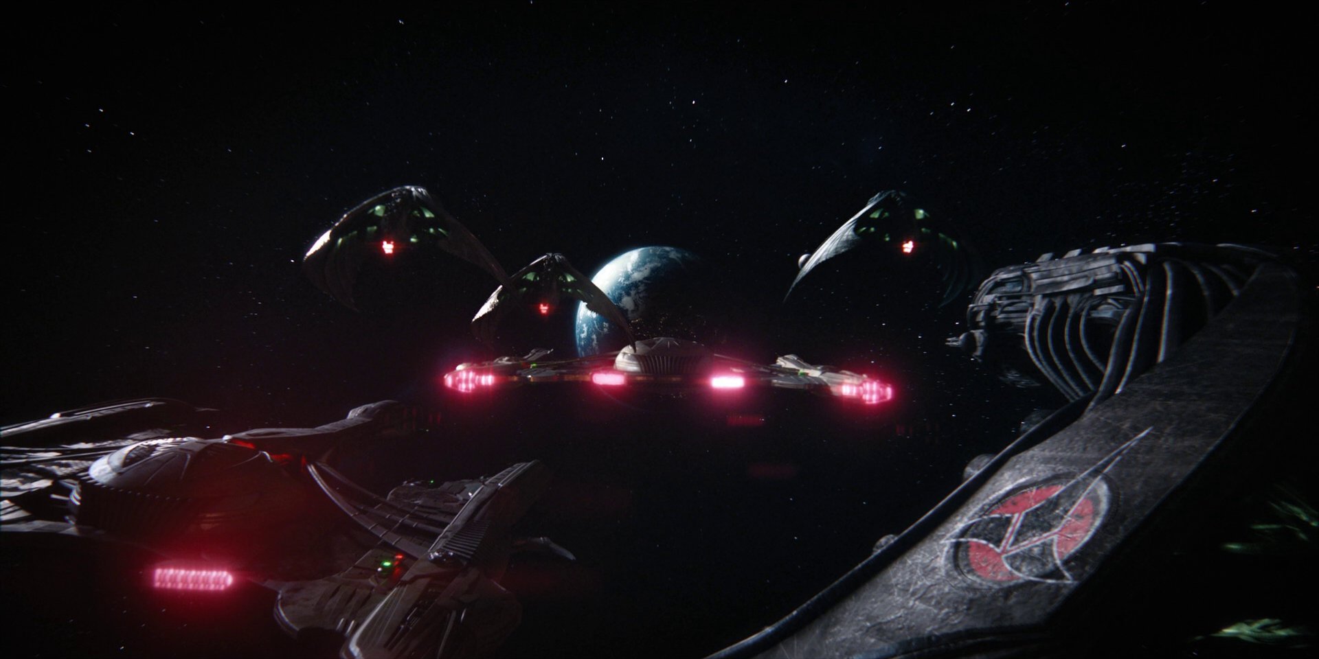 extant_StarTrekDiscovery_1x15-WillYouTakeMyHand_4126.jpg