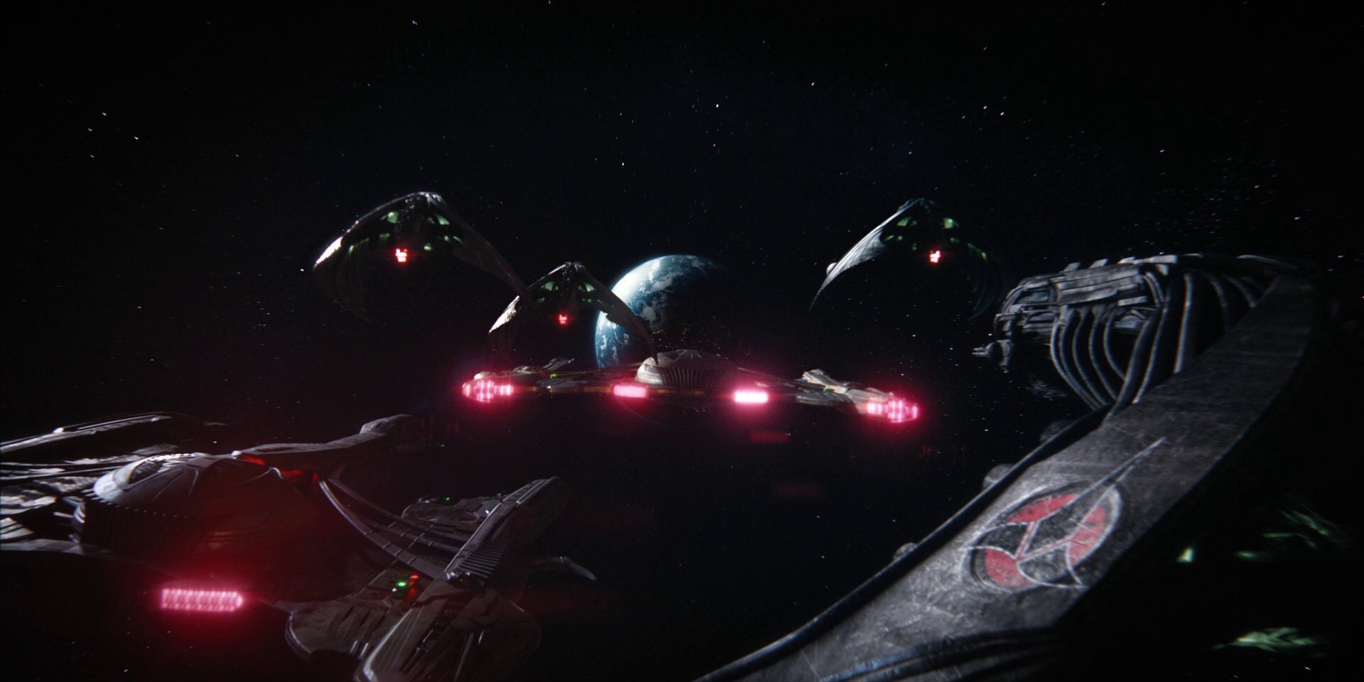 extant_StarTrekDiscovery_1x15-WillYouTakeMyHand_4127.jpg