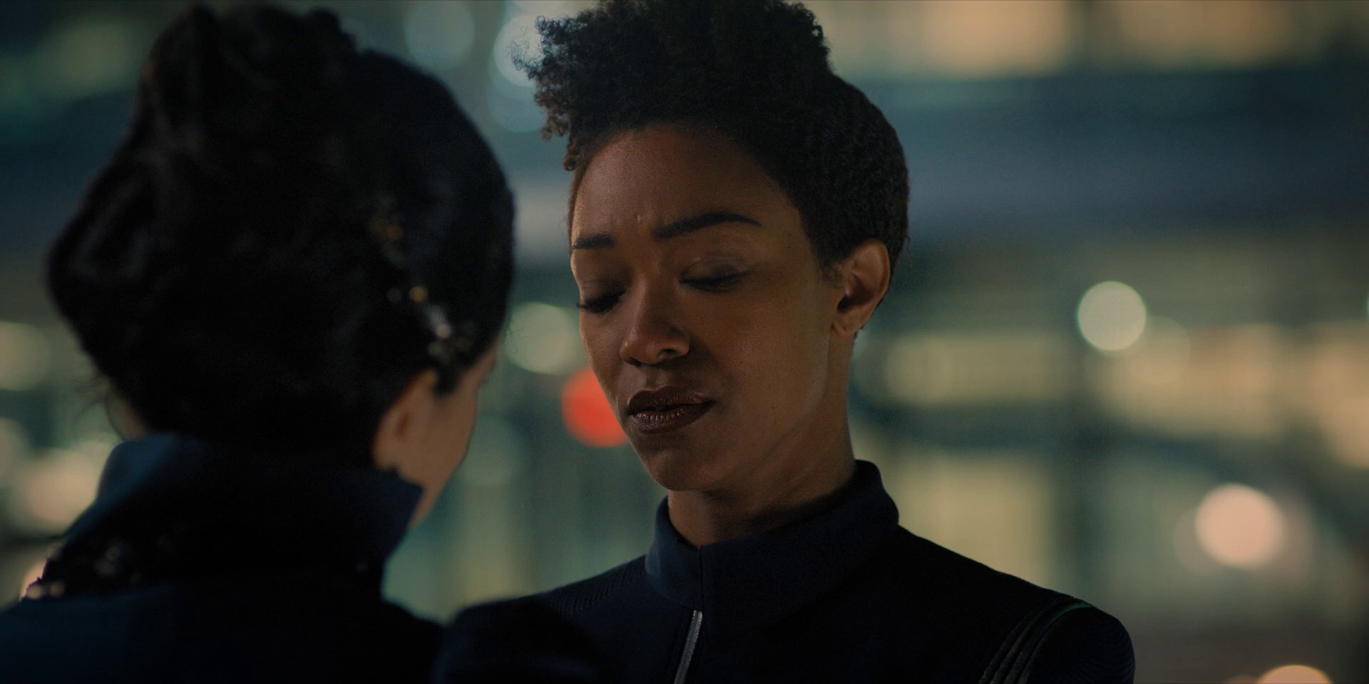 extant_StarTrekDiscovery_1x15-WillYouTakeMyHand_4285.jpg