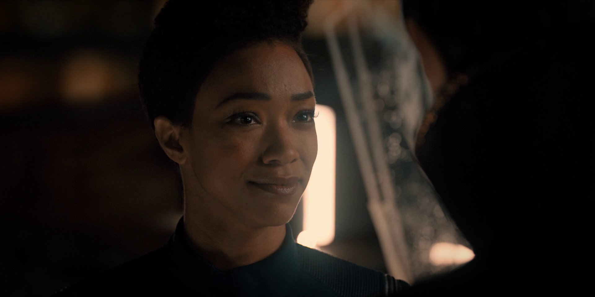 extant_StarTrekDiscovery_1x15-WillYouTakeMyHand_4407.jpg