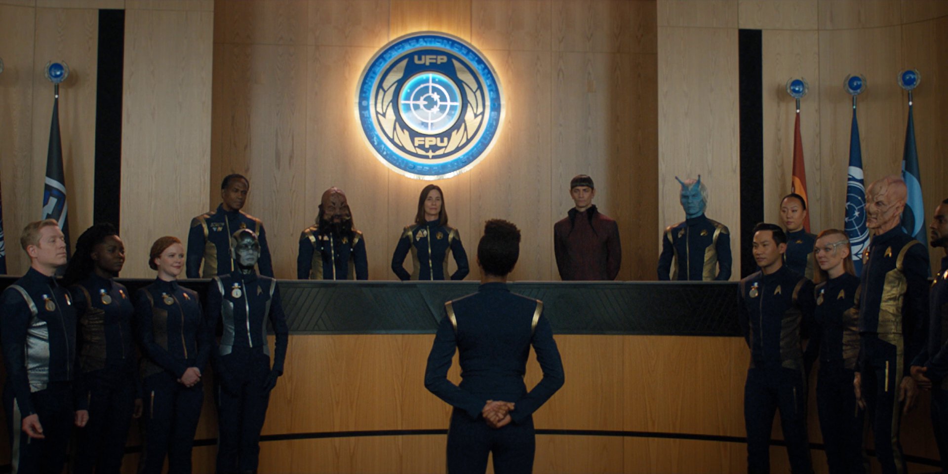 extant_StarTrekDiscovery_1x15-WillYouTakeMyHand_4550.jpg