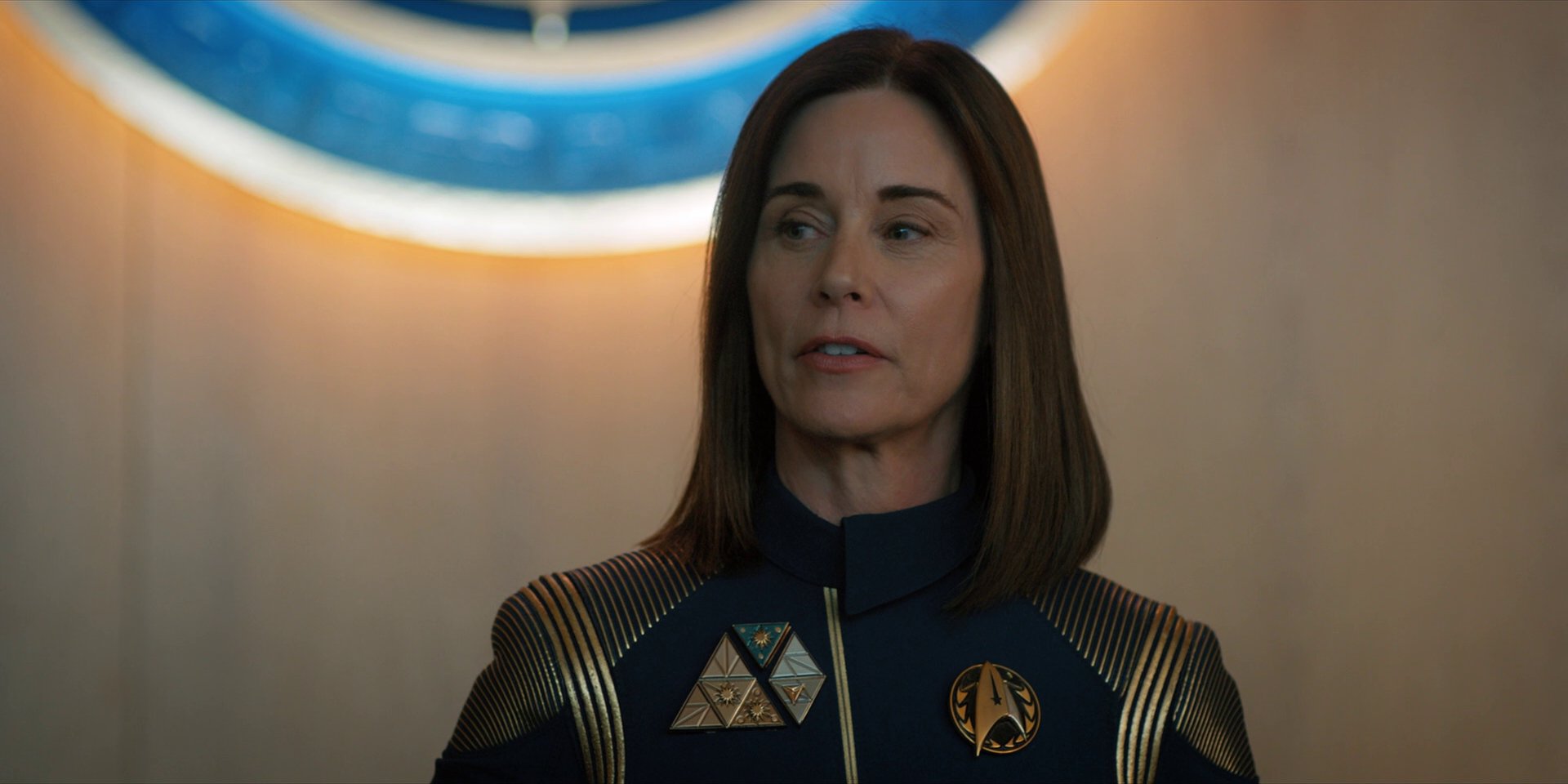 extant_StarTrekDiscovery_1x15-WillYouTakeMyHand_4571.jpg