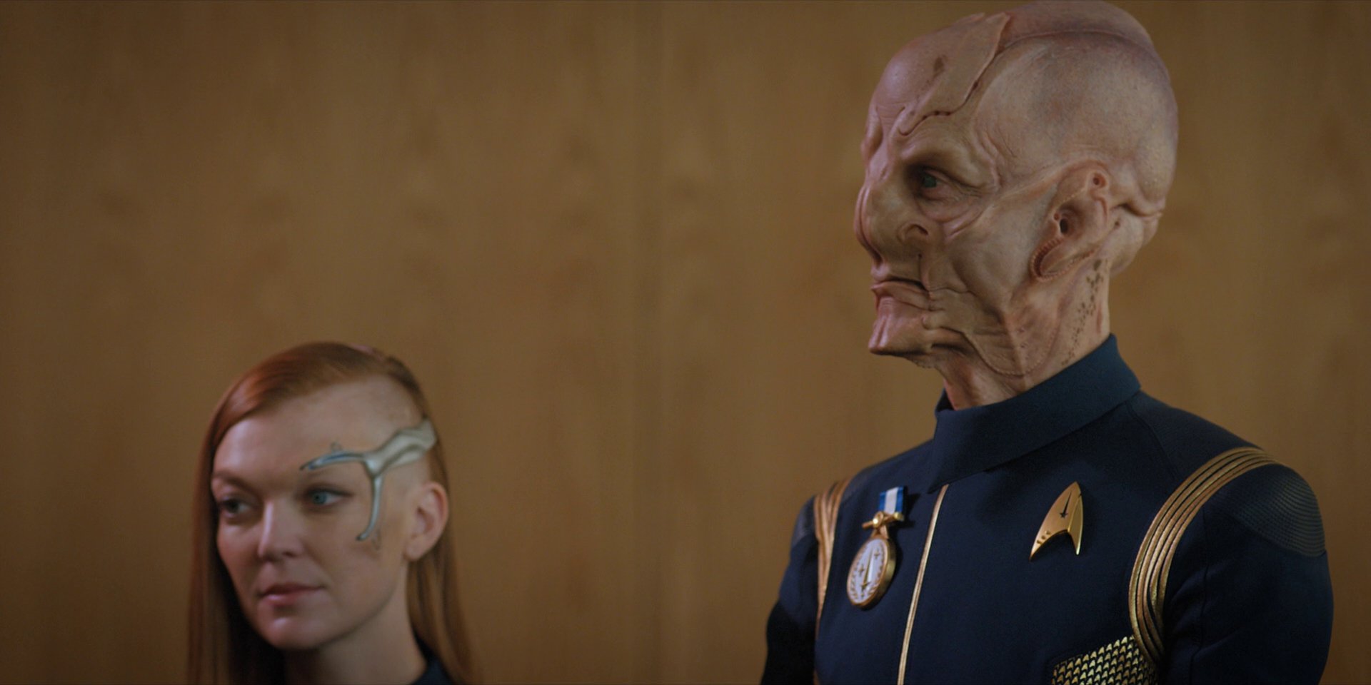extant_StarTrekDiscovery_1x15-WillYouTakeMyHand_4605.jpg