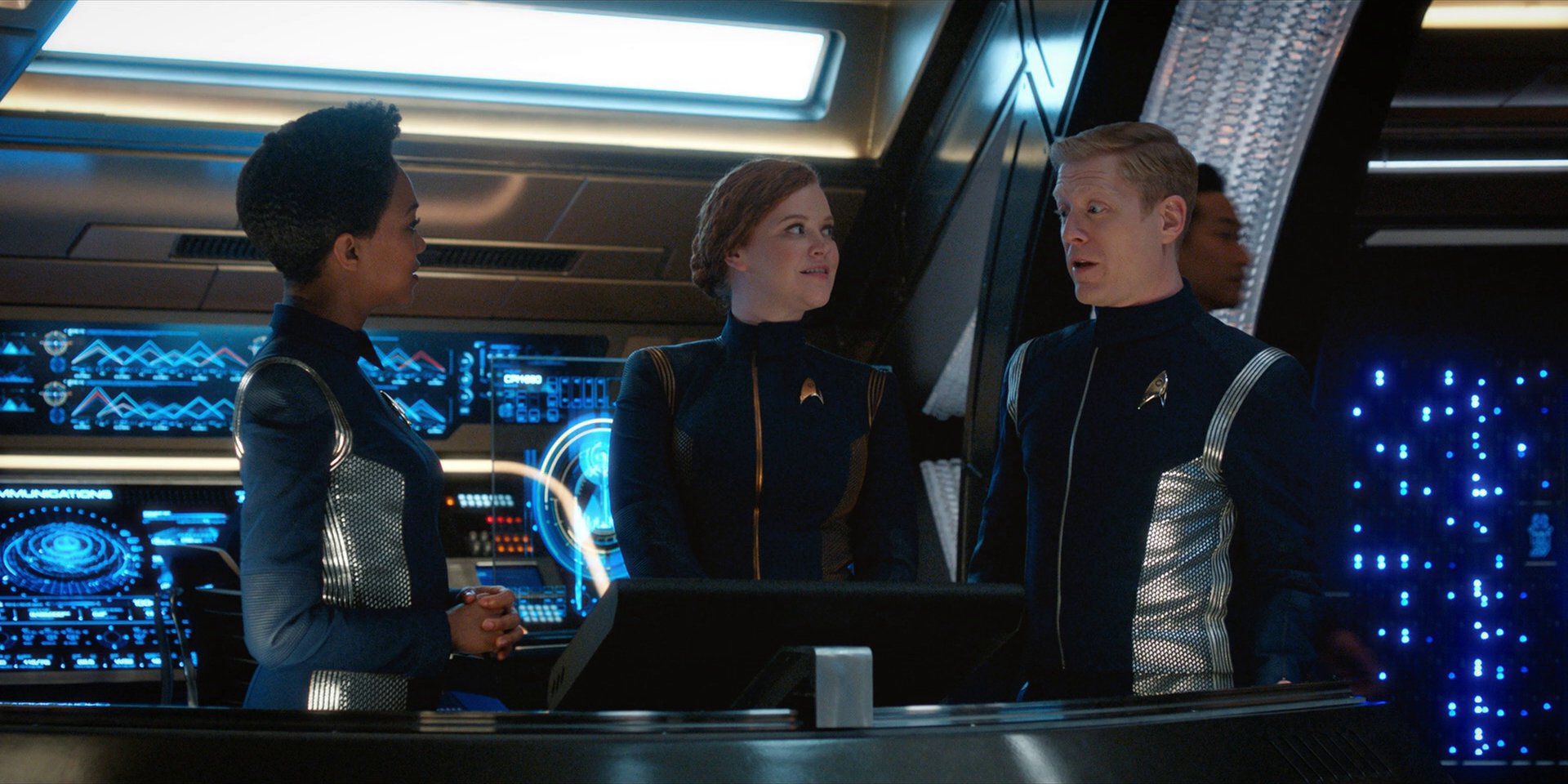 extant_StarTrekDiscovery_1x15-WillYouTakeMyHand_4672.jpg