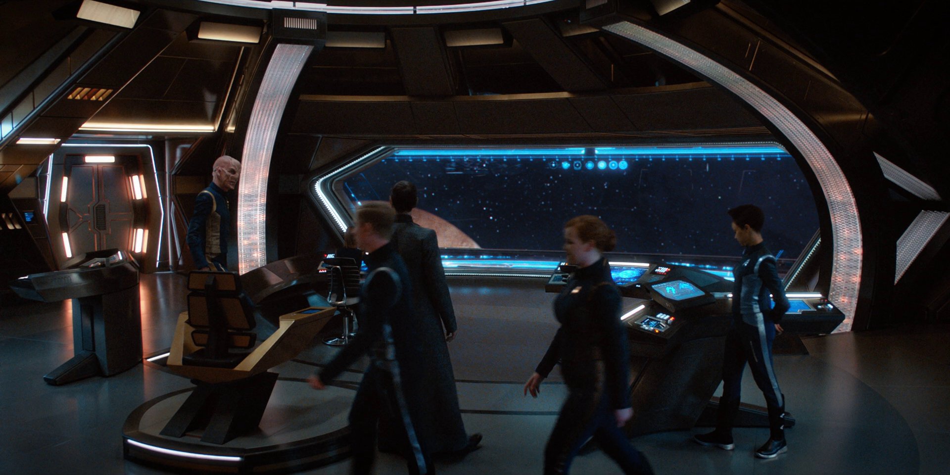 extant_StarTrekDiscovery_1x15-WillYouTakeMyHand_4701.jpg