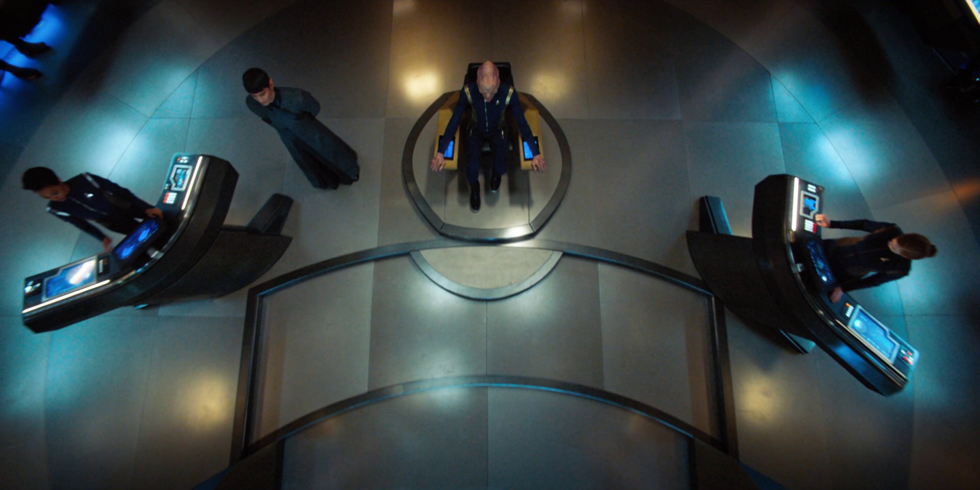 extant_StarTrekDiscovery_1x15-WillYouTakeMyHand_4747.jpg