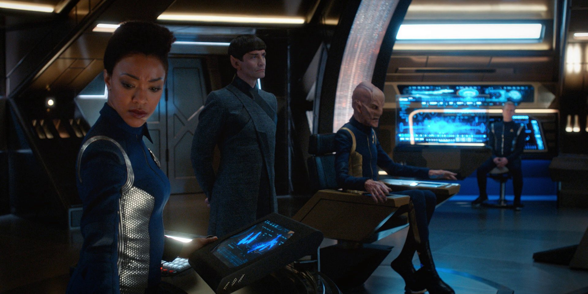 extant_StarTrekDiscovery_1x15-WillYouTakeMyHand_4784.jpg
