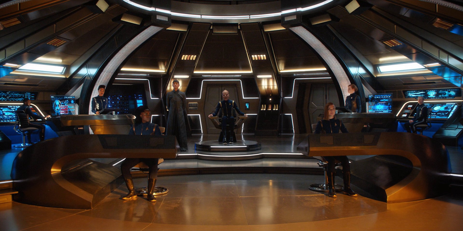 extant_StarTrekDiscovery_1x15-WillYouTakeMyHand_4796.jpg