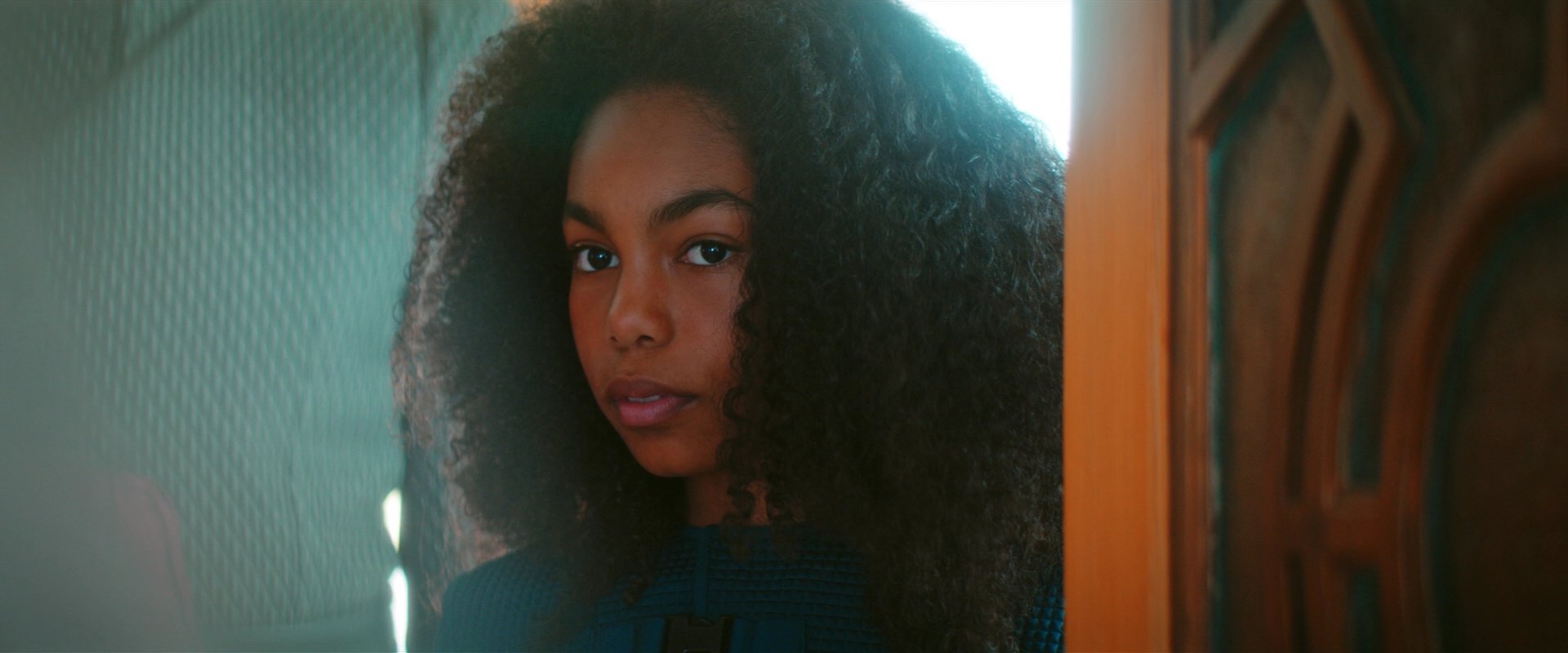 extant_StarTrekDiscovery_2x01-Brother_00688.jpg