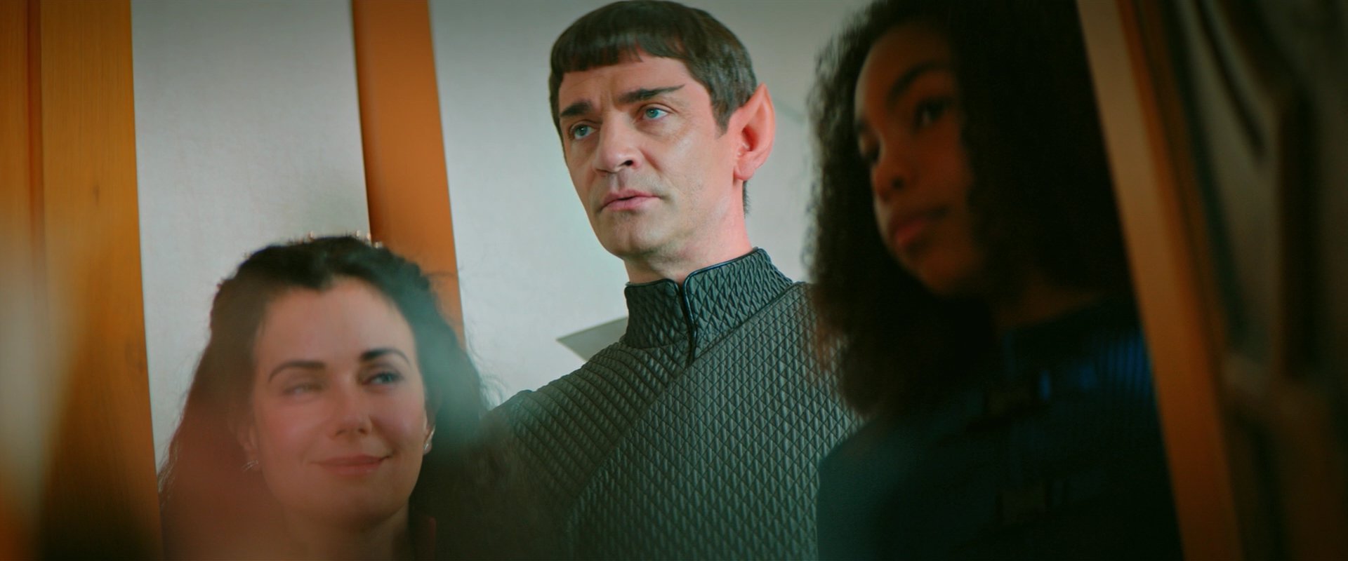 extant_StarTrekDiscovery_2x01-Brother_00733.jpg