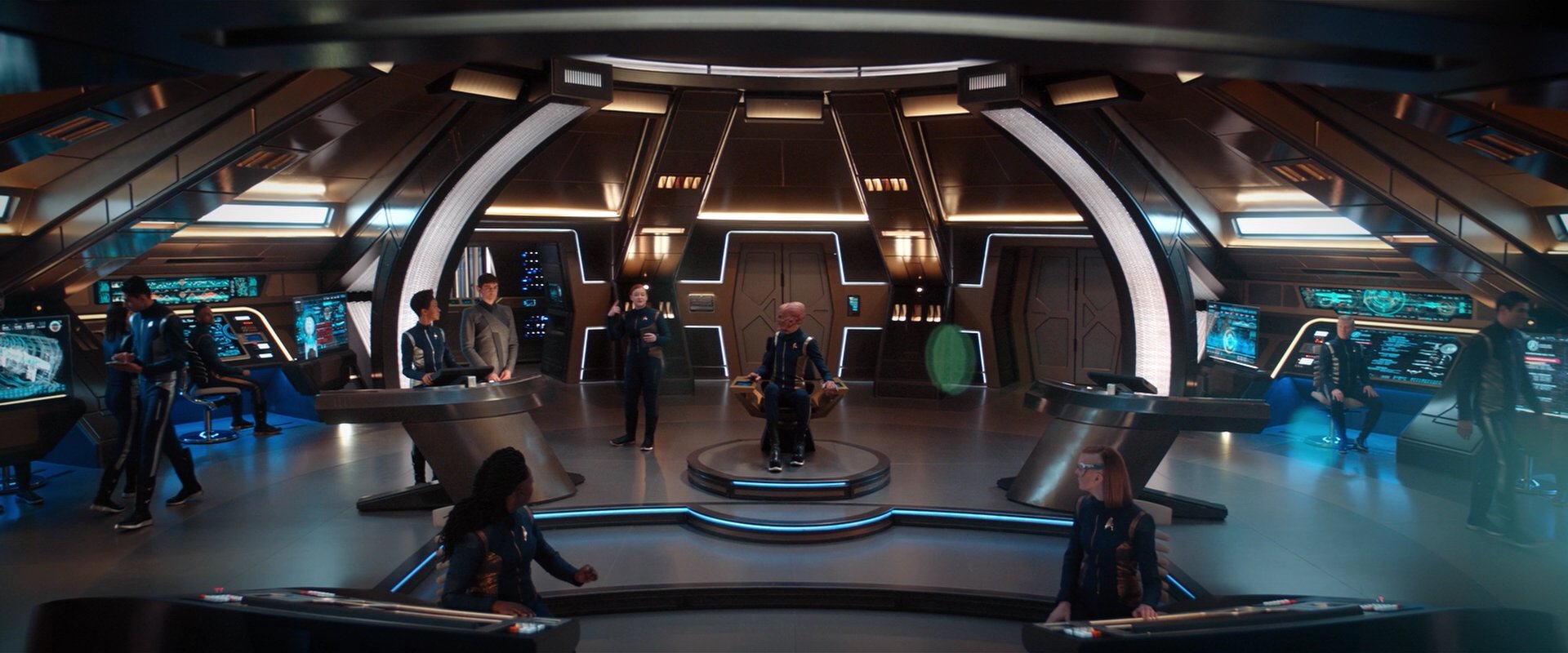 extant_StarTrekDiscovery_2x01-Brother_00874.jpg