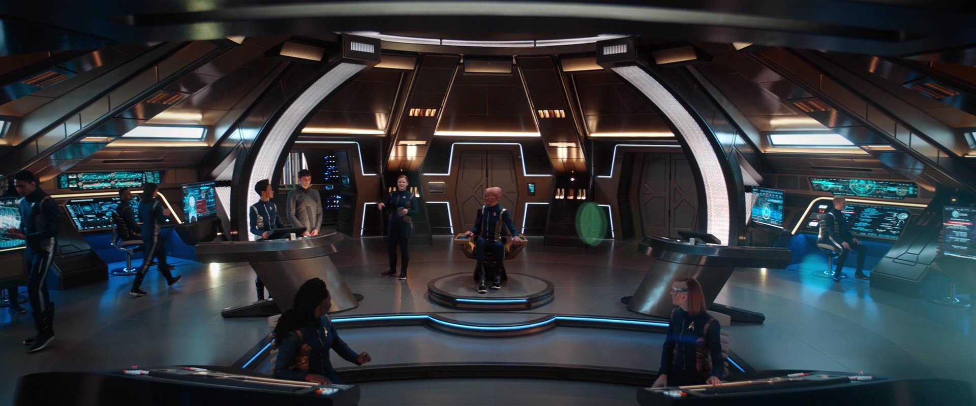 extant_StarTrekDiscovery_2x01-Brother_00876.jpg