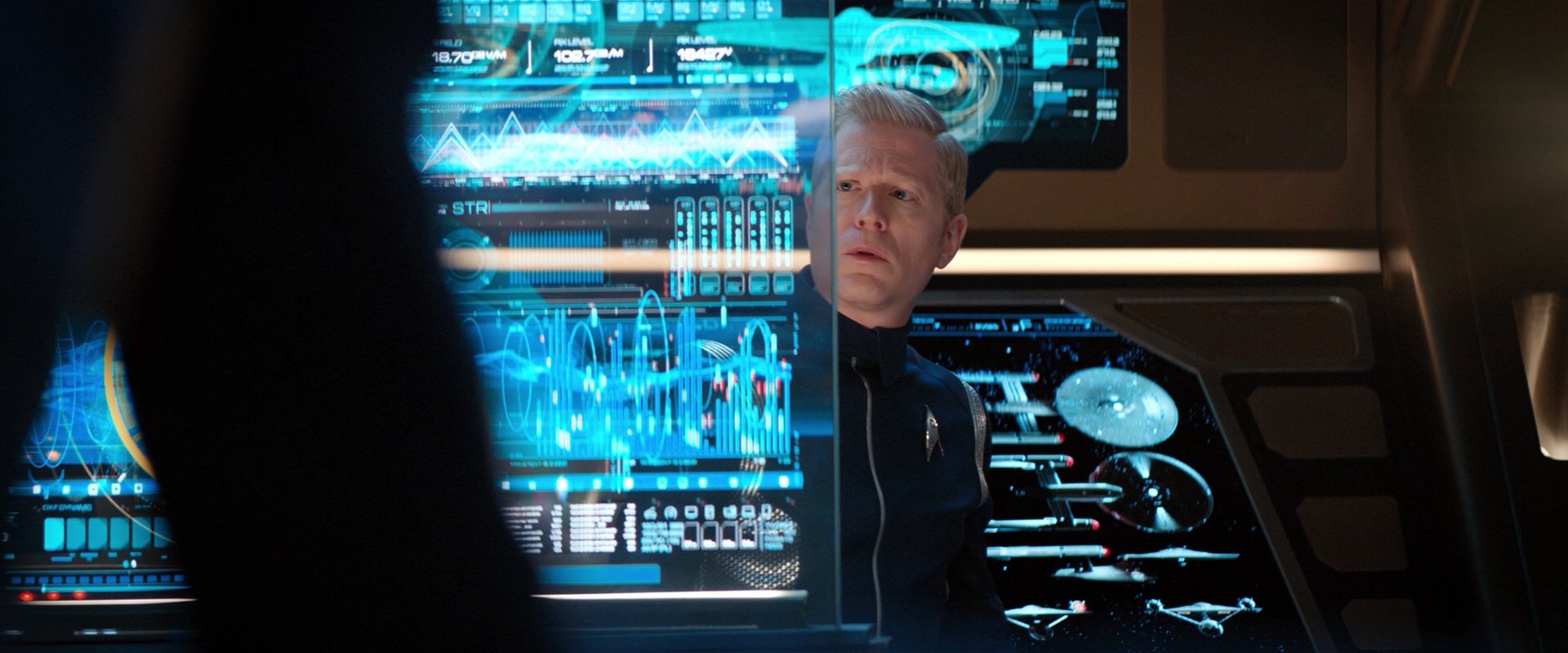 extant_StarTrekDiscovery_2x01-Brother_00882.jpg