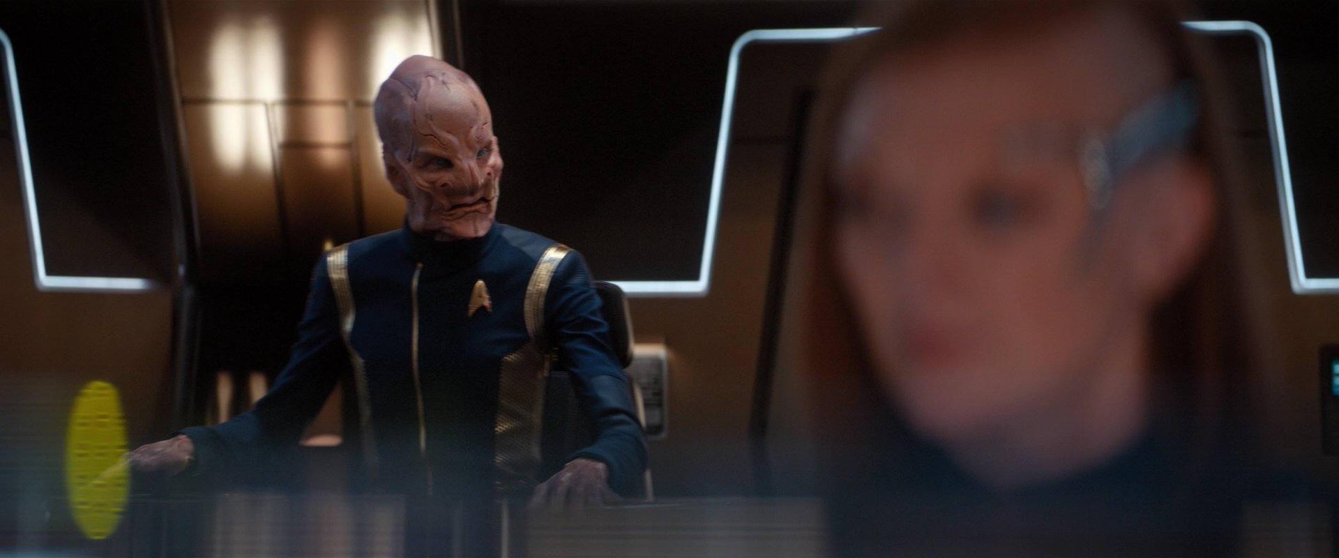 extant_StarTrekDiscovery_2x01-Brother_00893.jpg