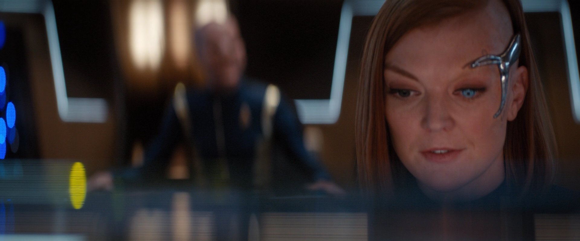 extant_StarTrekDiscovery_2x01-Brother_00921.jpg