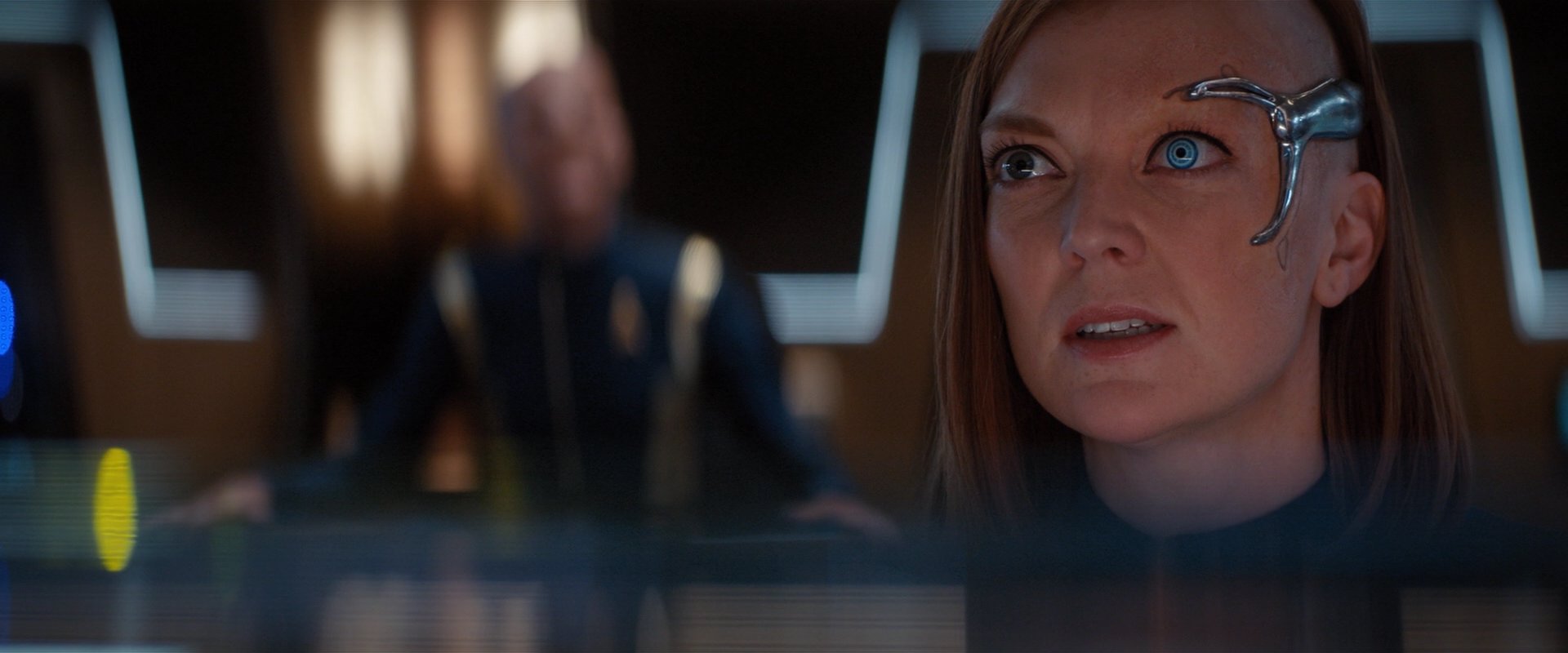 extant_StarTrekDiscovery_2x01-Brother_00923.jpg