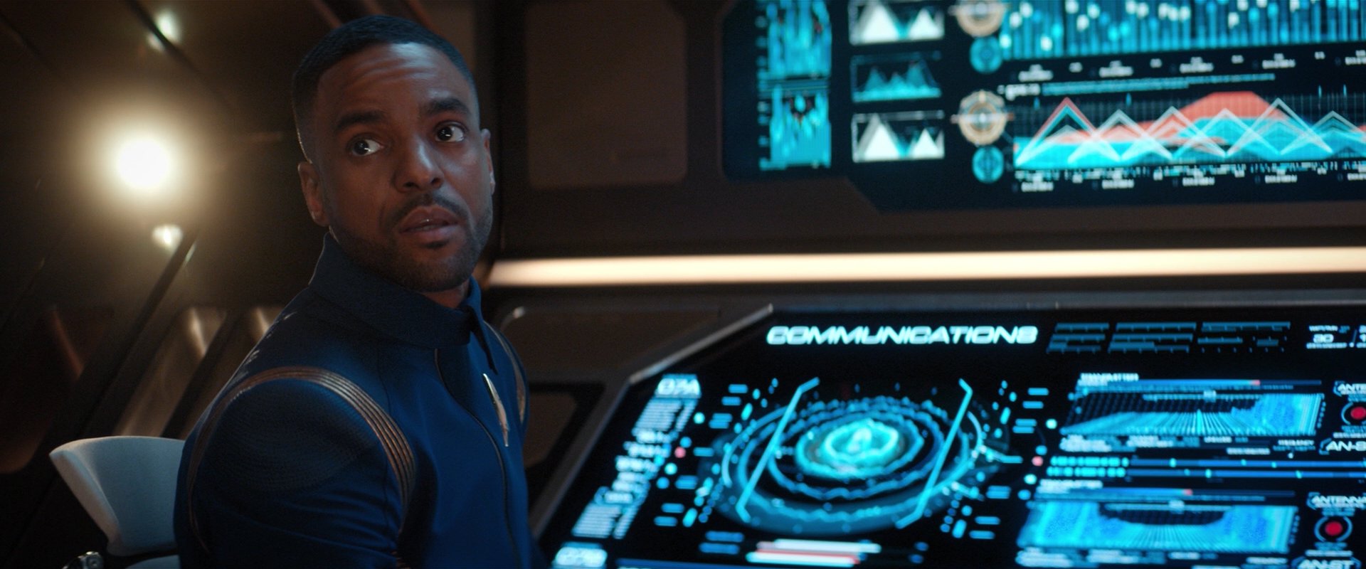 extant_StarTrekDiscovery_2x01-Brother_00934.jpg