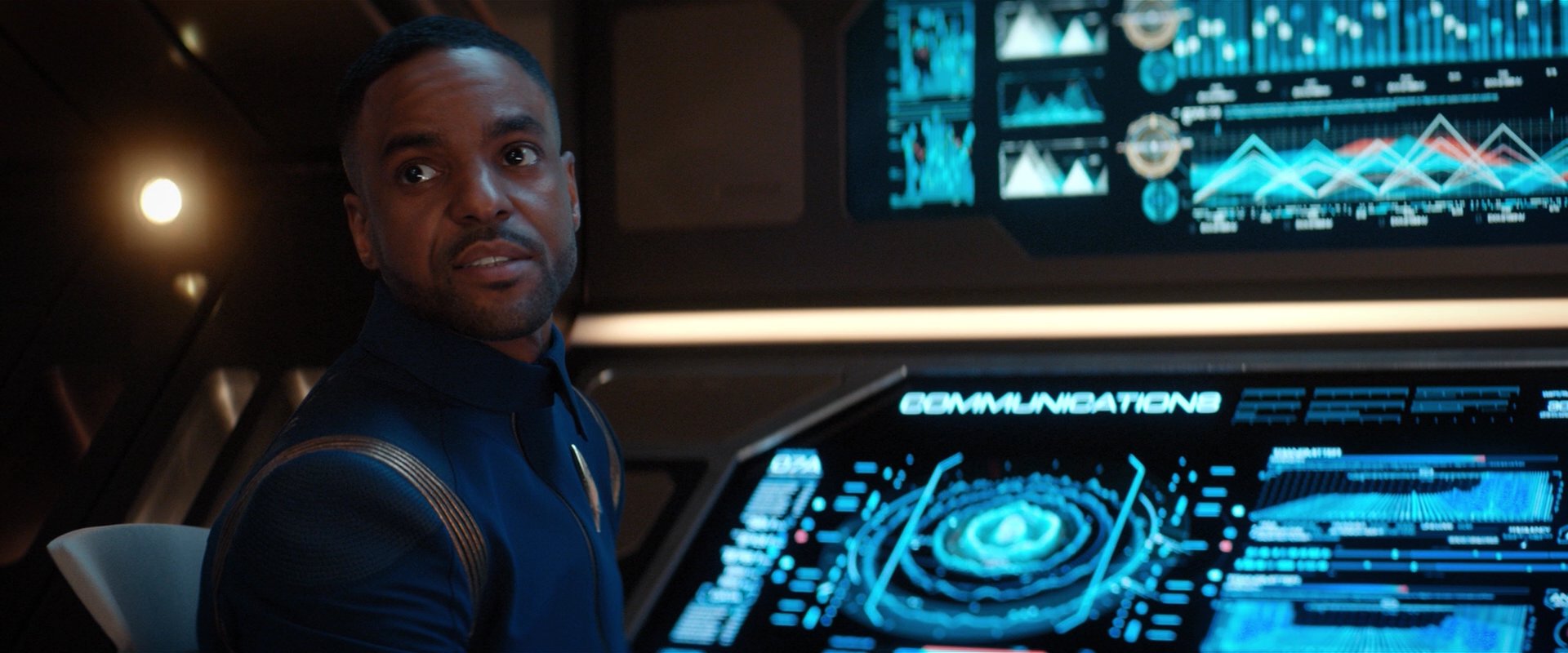 extant_StarTrekDiscovery_2x01-Brother_00935.jpg