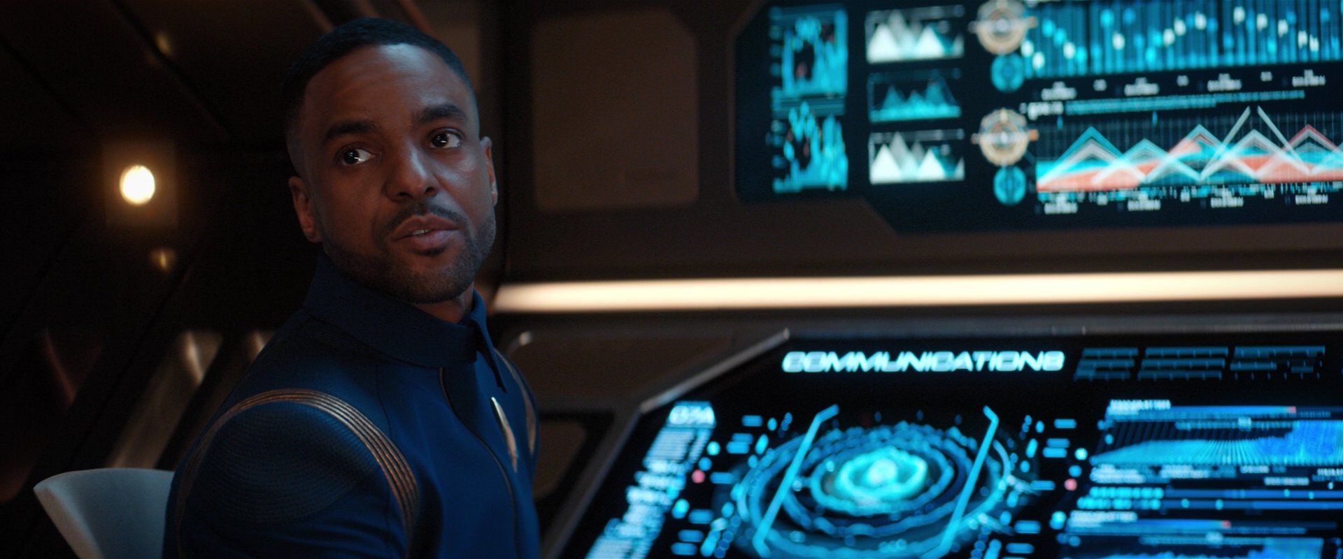 extant_StarTrekDiscovery_2x01-Brother_00936.jpg
