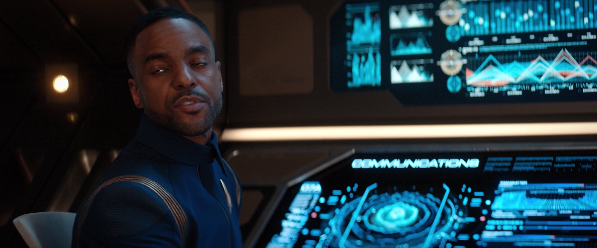 extant_StarTrekDiscovery_2x01-Brother_00937.jpg