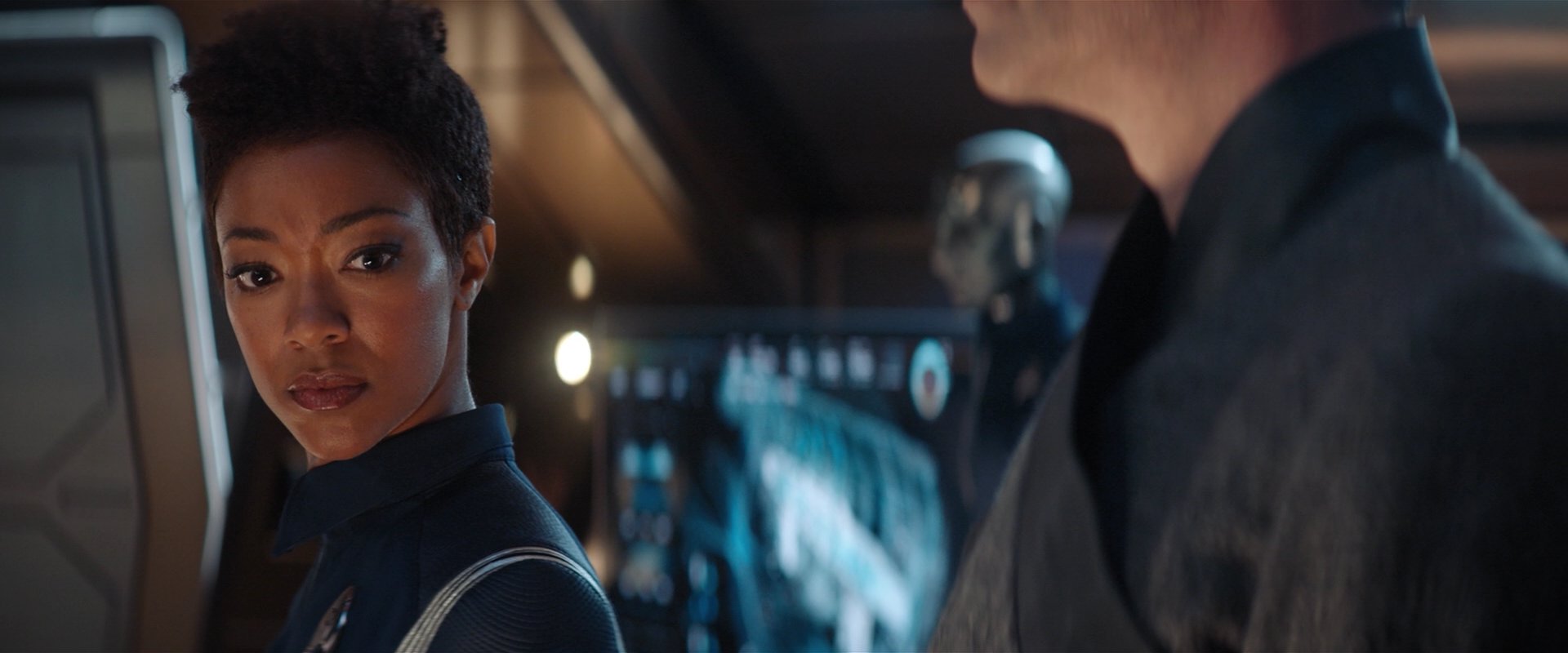 extant_StarTrekDiscovery_2x01-Brother_00939.jpg