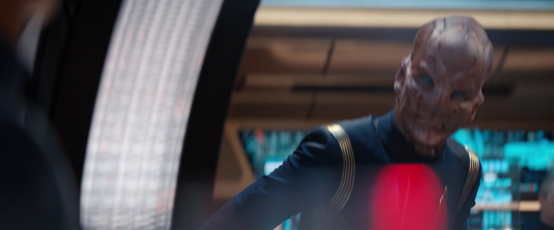 extant_StarTrekDiscovery_2x01-Brother_00946.jpg