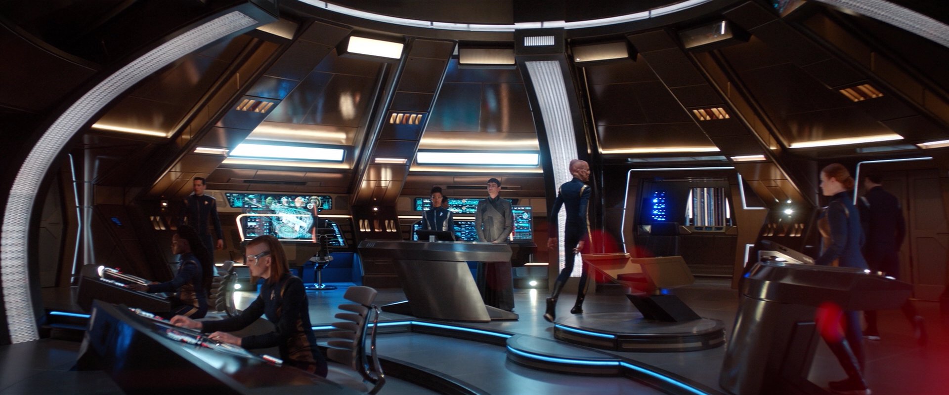 extant_StarTrekDiscovery_2x01-Brother_00964.jpg